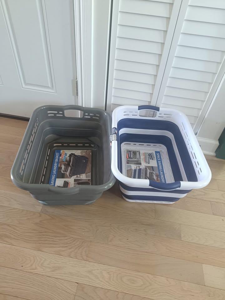 2 Collapsible Space Saving Laundry Baskets