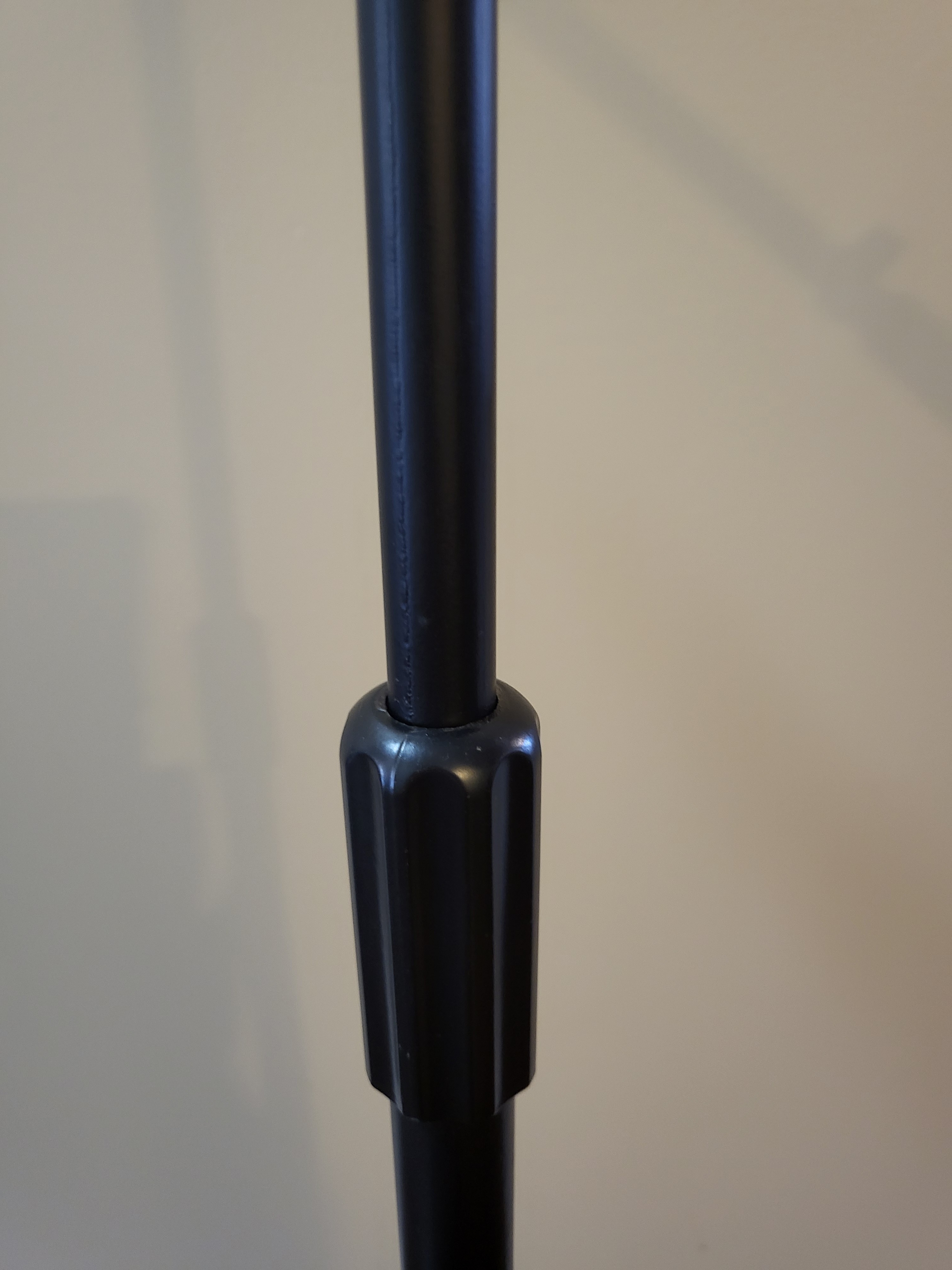 Brand New Black Microphone Stand Tripod Boom, Height Adjustable - photo 4