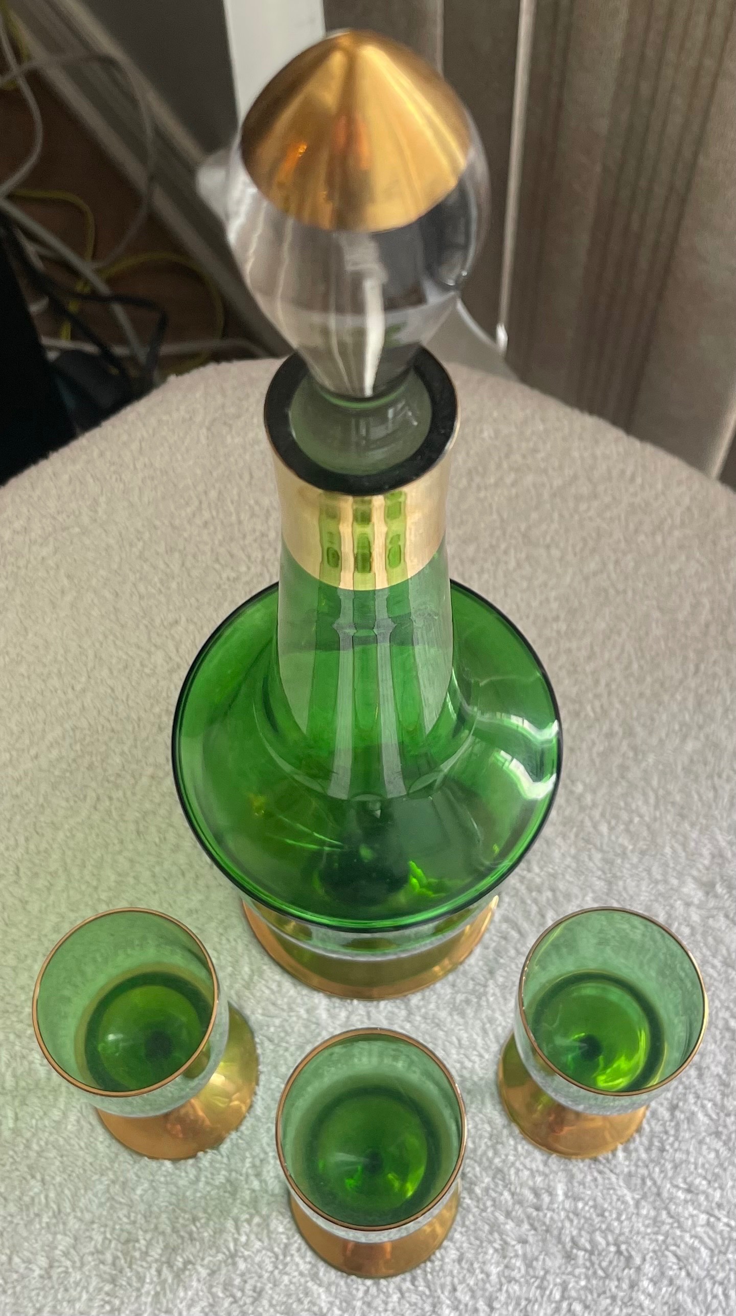 Emerald Green & Gold Decanter + 3 Cordial/Liqueur Glasses - photo 2