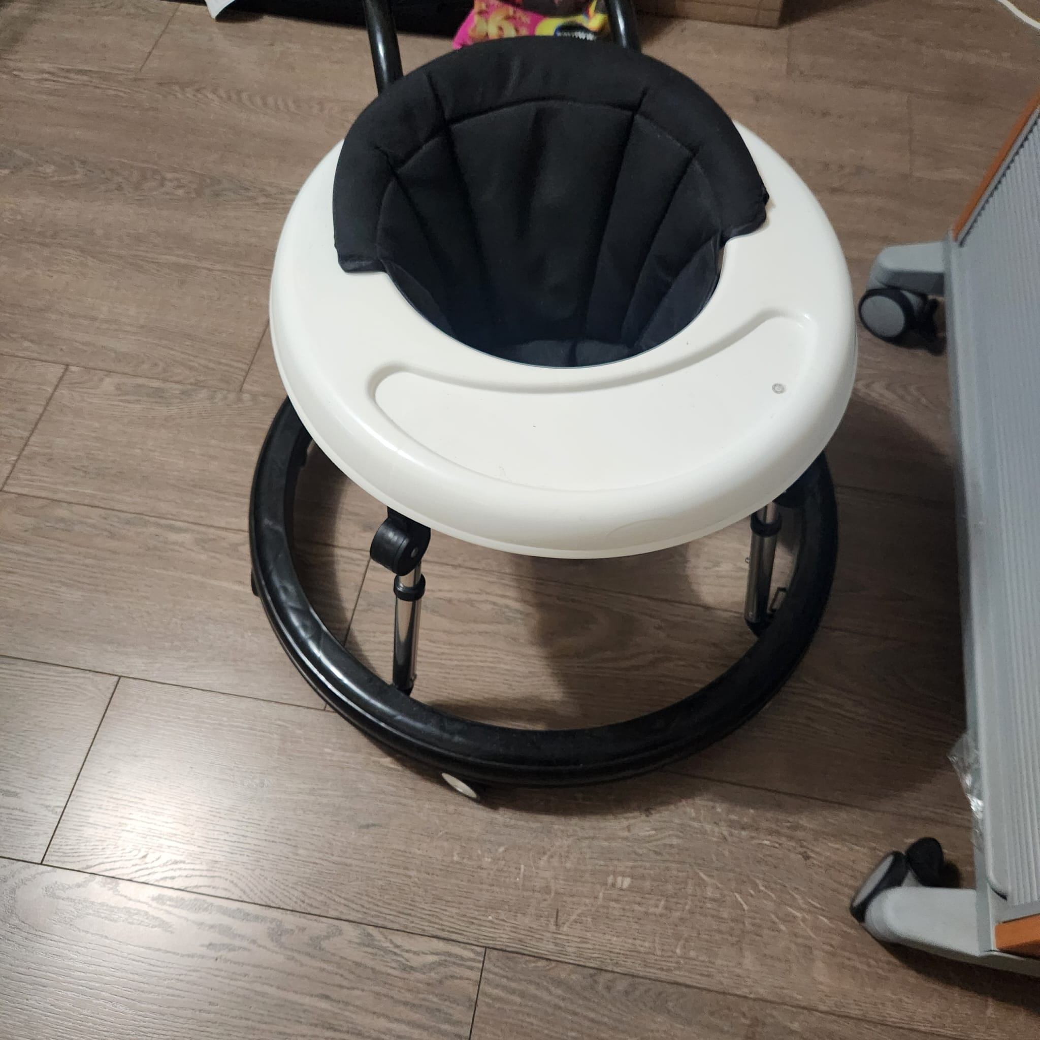 Baby Walker with 5 Adjustable Heights, Infants 6-18 Months, - photo 2