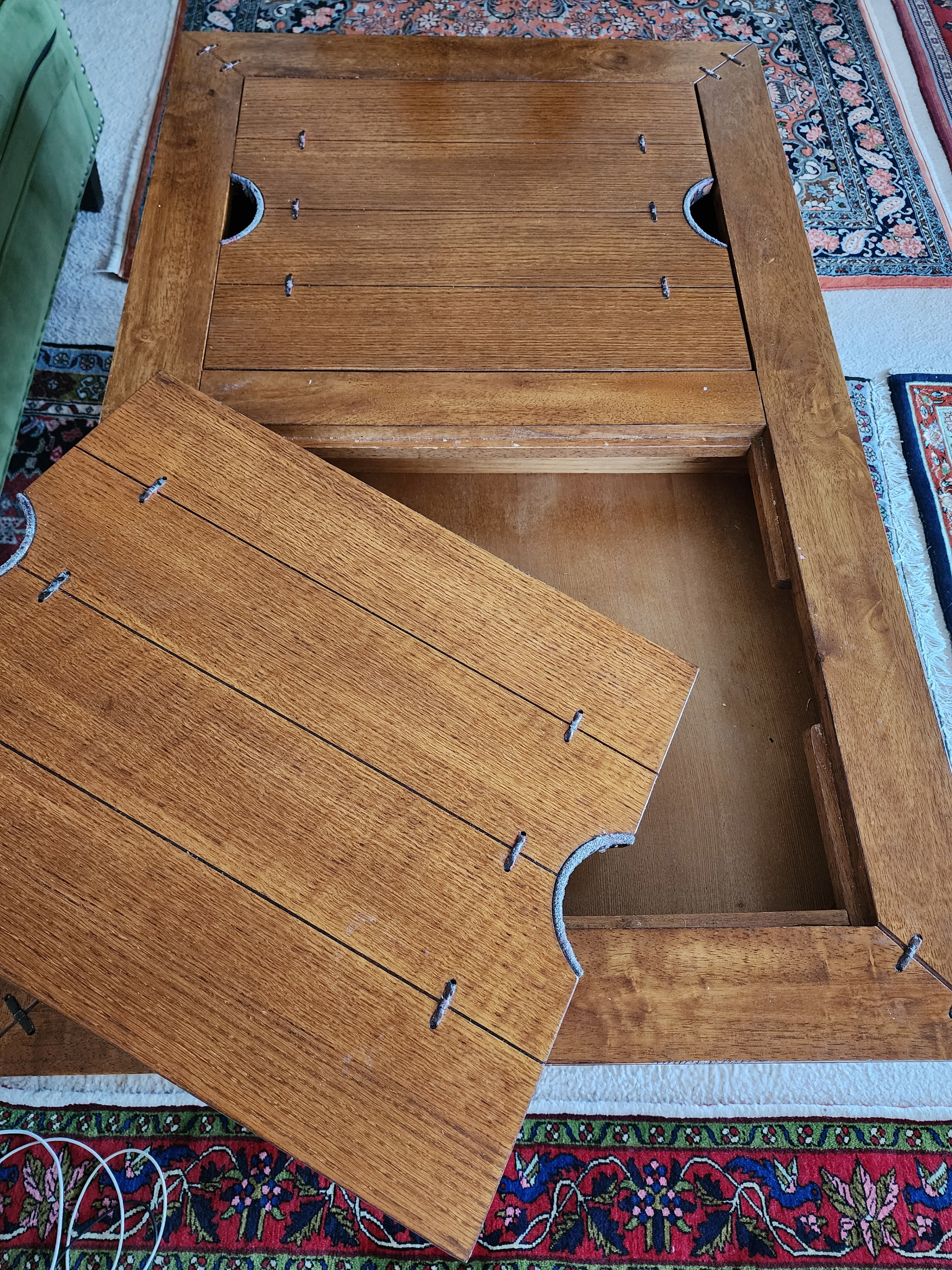 Solid Wood Handcrafted Coffee Table – Rustic Design - photo 5