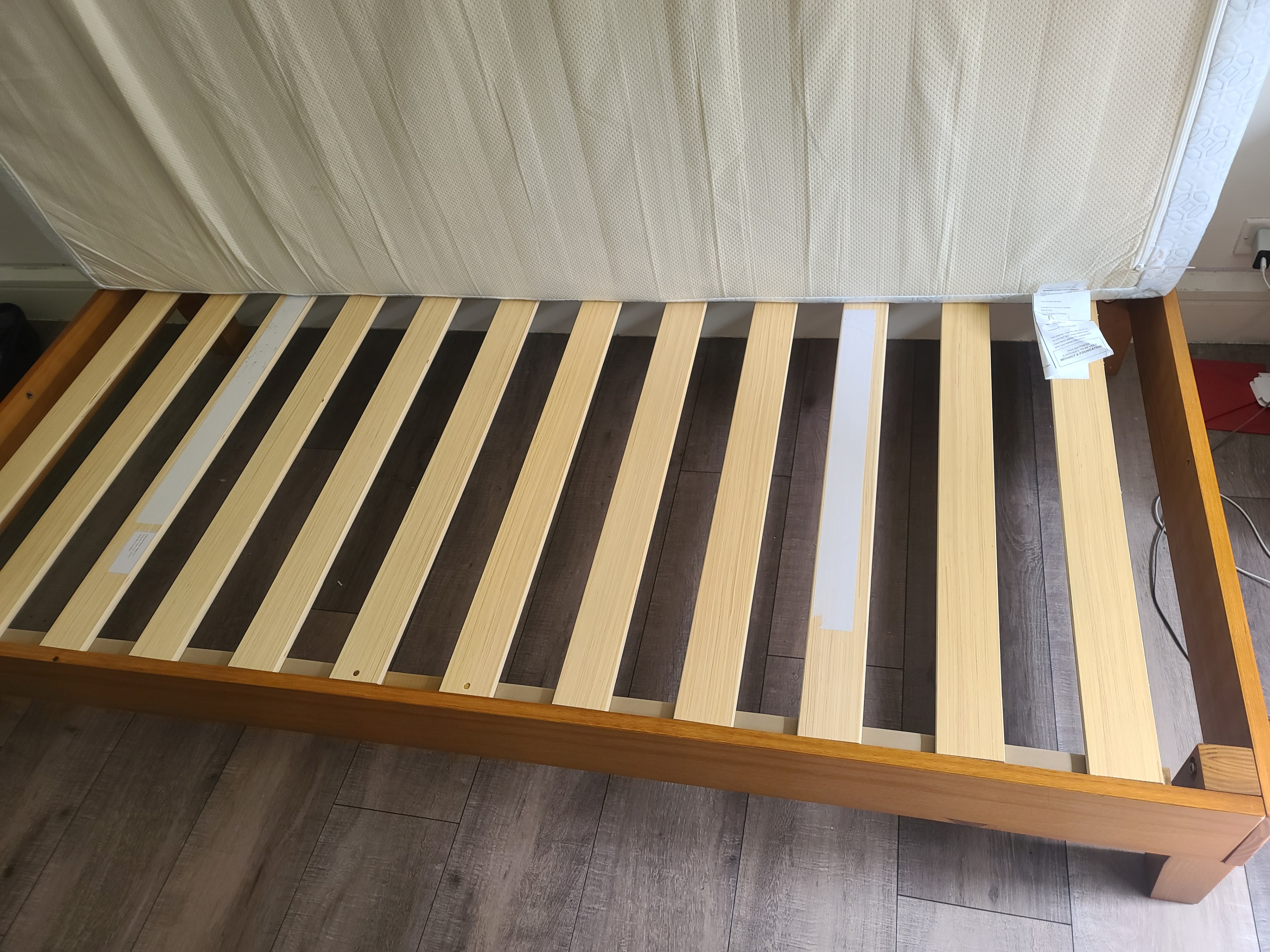 SELL BY May 16 Wooden Bed frame Twin. Mattress Gel Mem separate - photo 5