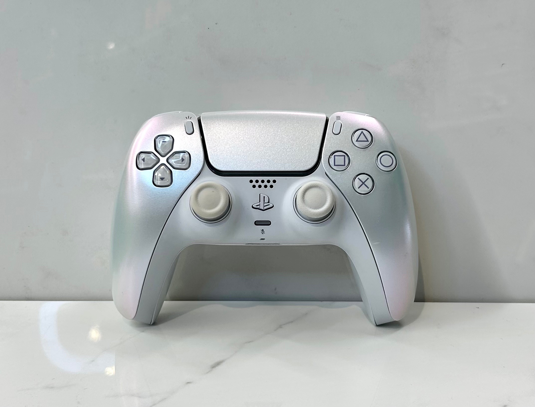 Pearl Finish PS5 Controller