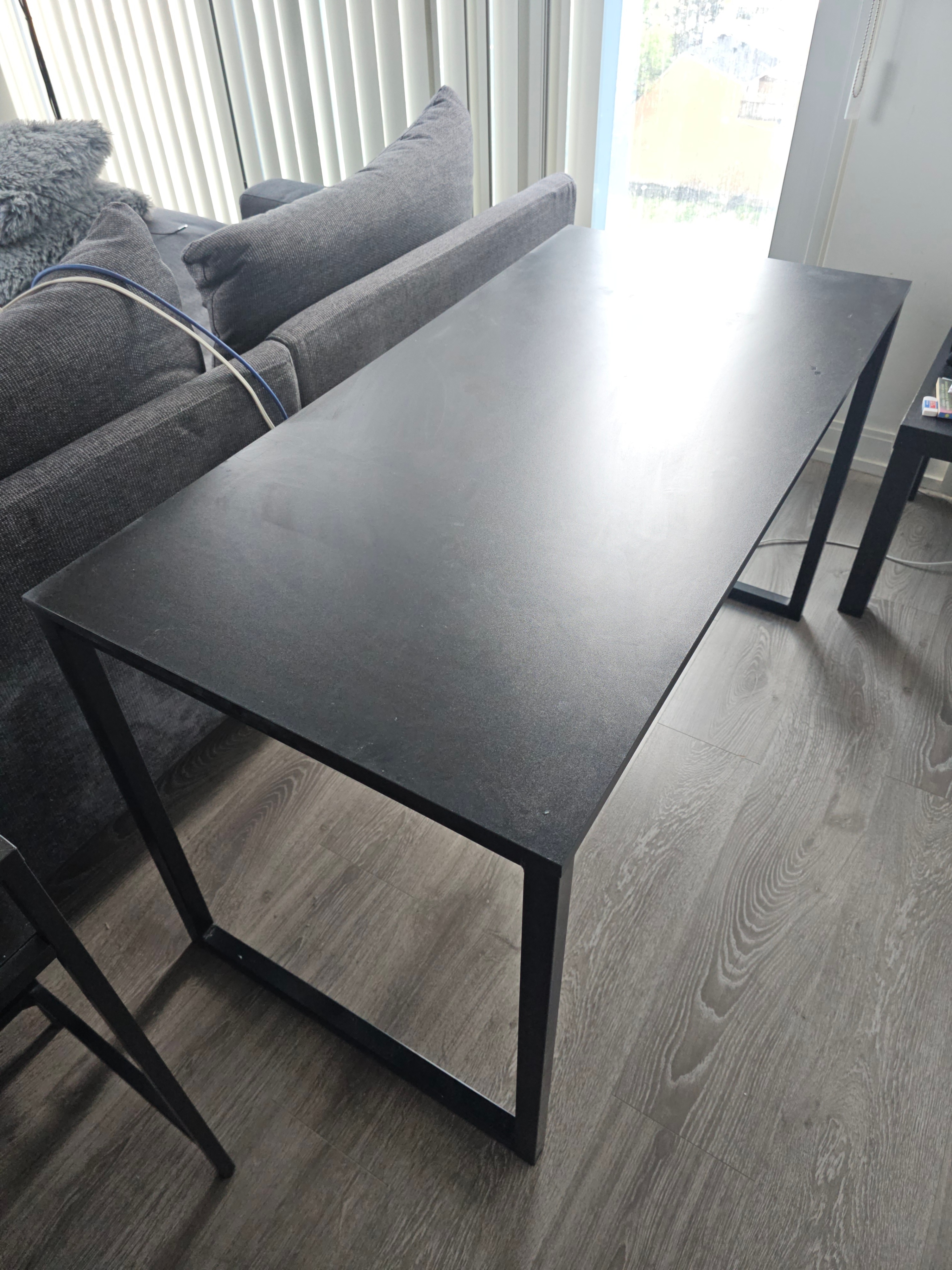Sturdy Desk Table for Sale