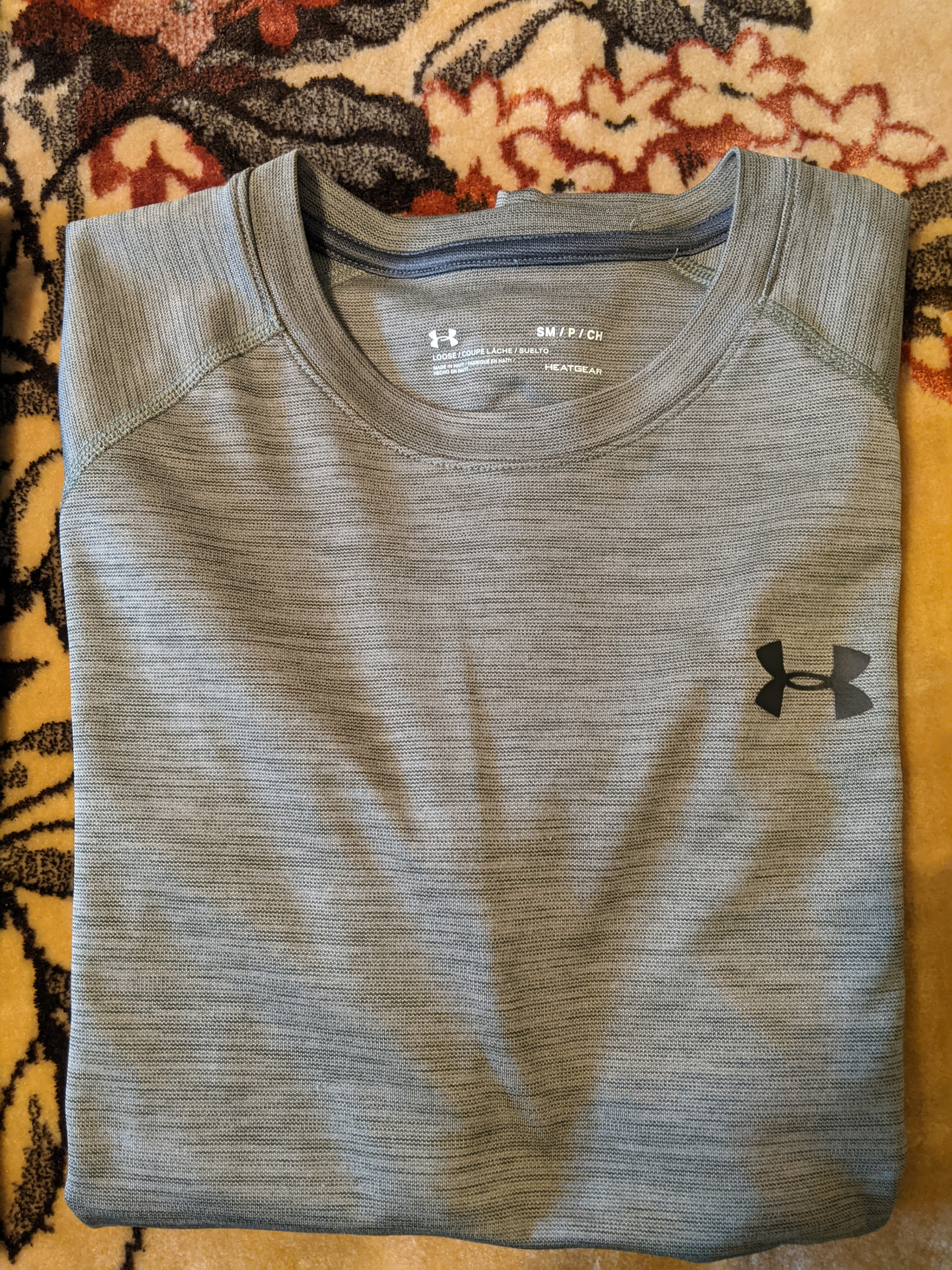 Men's Small Under Armour and Nike Shirts - photo 3