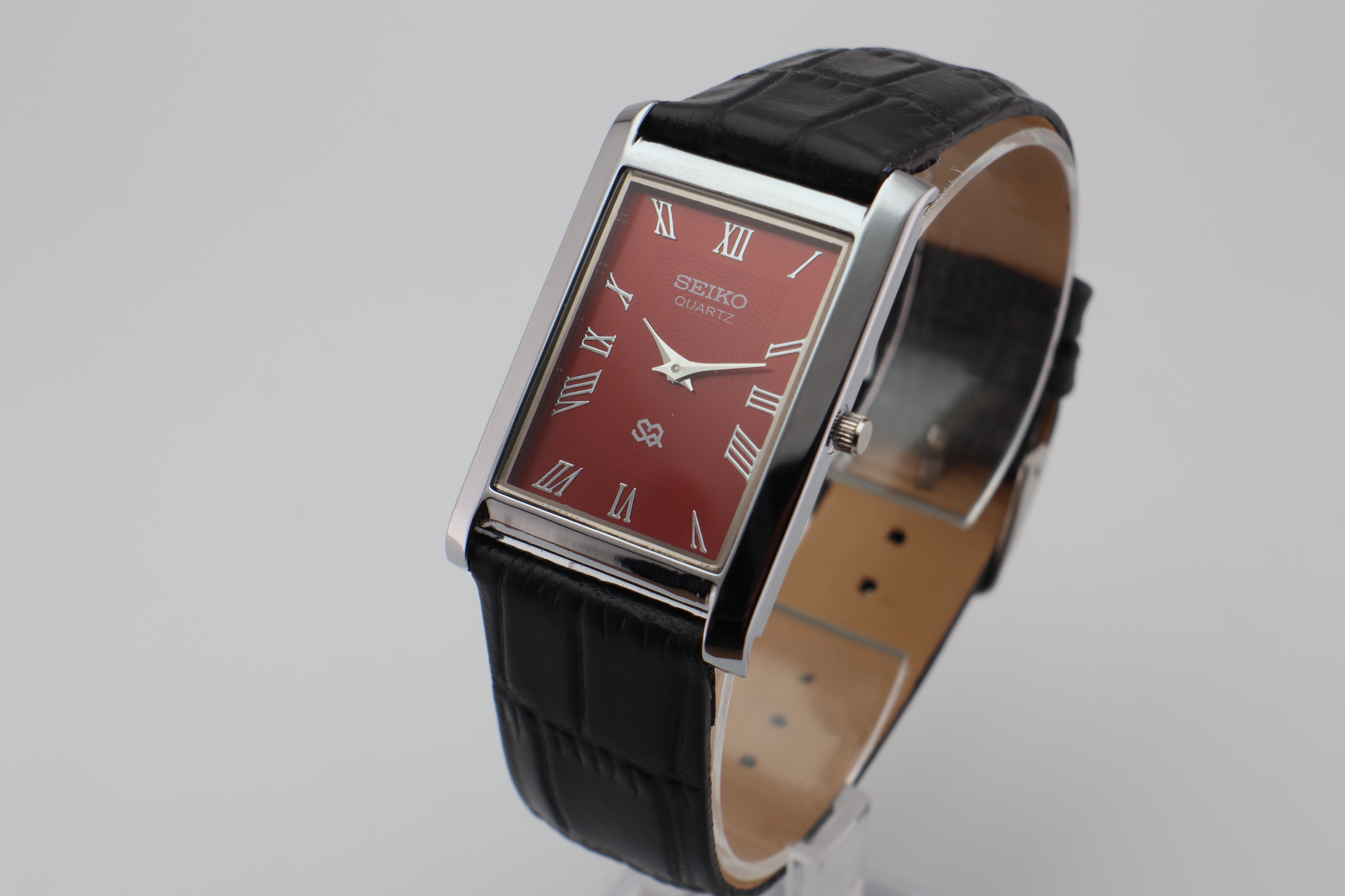 Refurbished Vintage Slim Tank Men’s Watch - photo 3