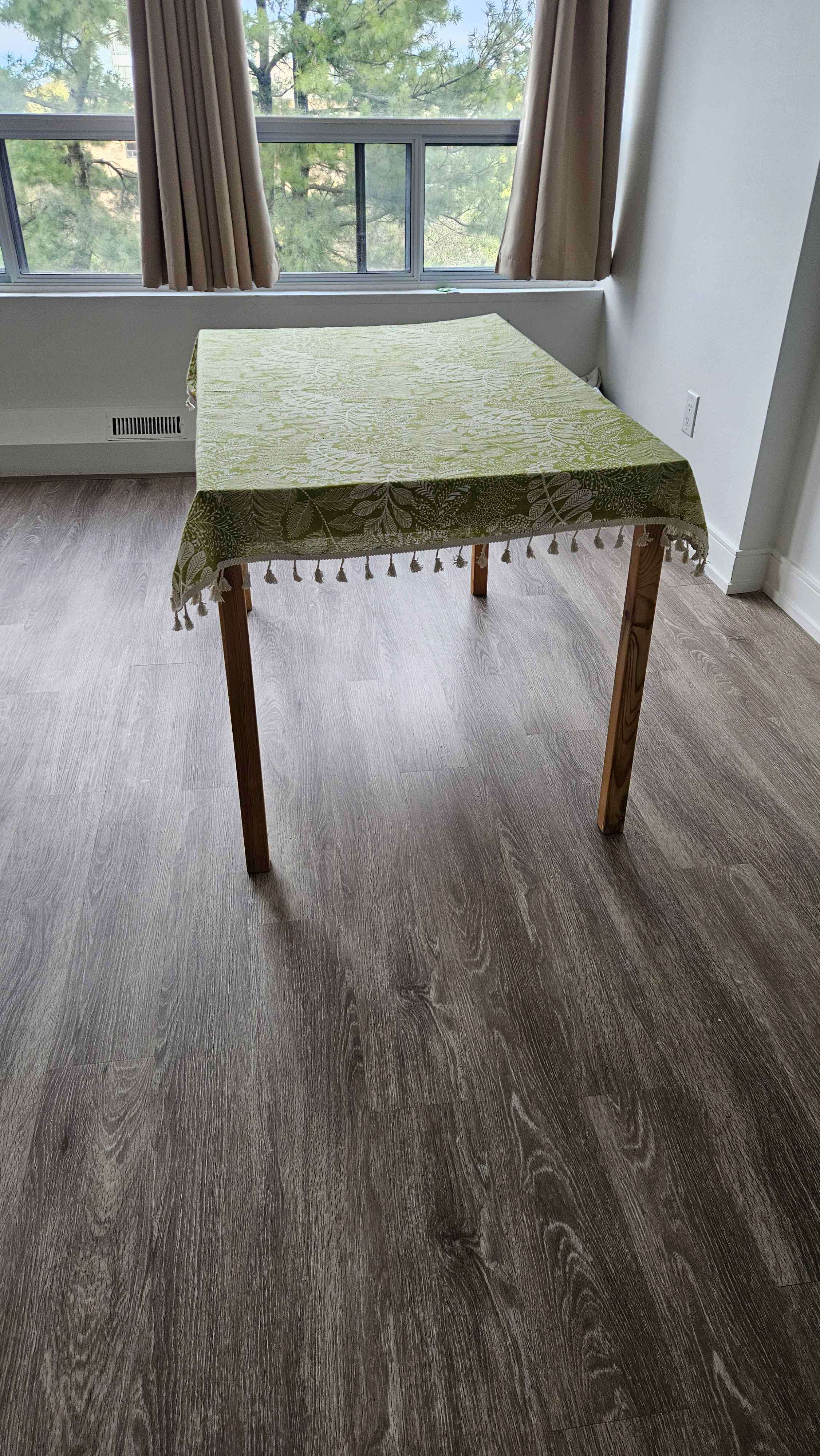 Wooden Table with Cover - photo 2