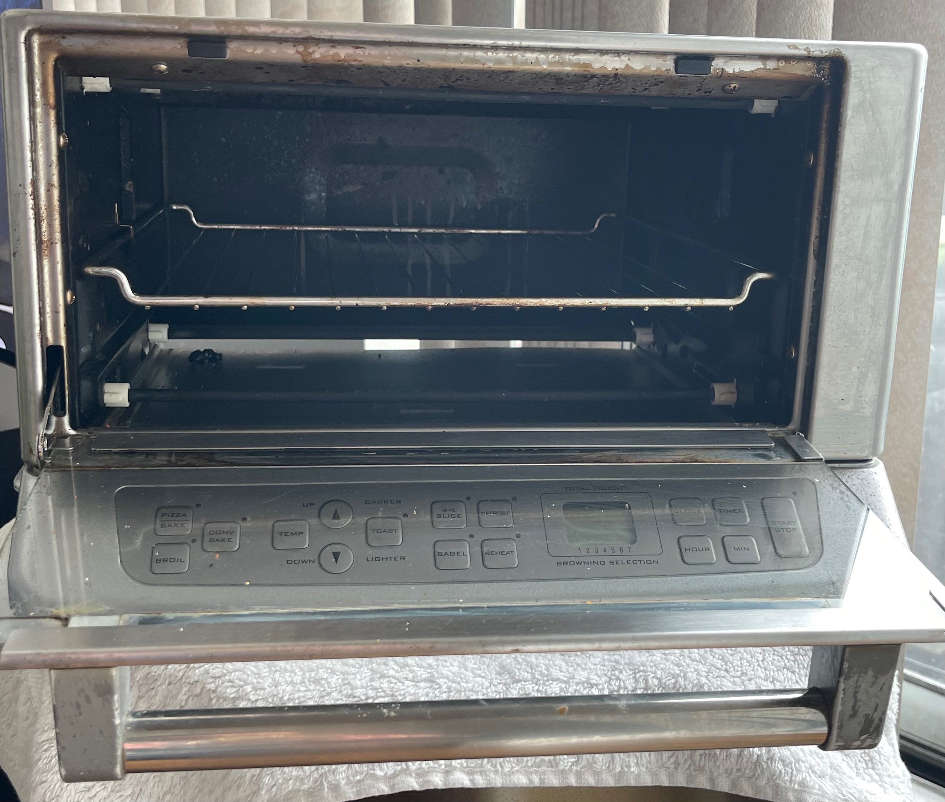 Cuisinart Convection Toaster Oven - Model TOB-195C - photo 2