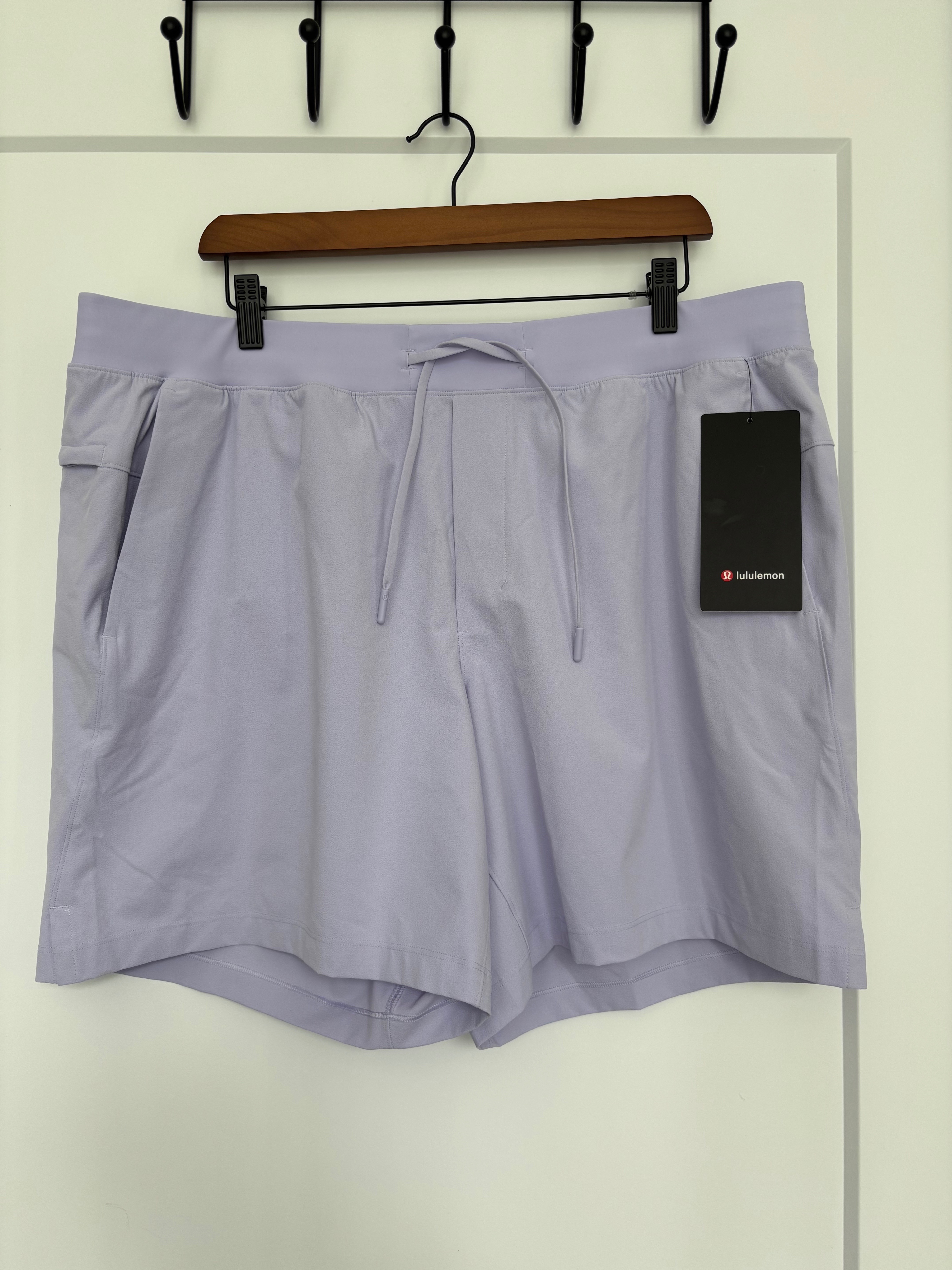 Lululemon Shorts 7" – Size XXL – NWT
