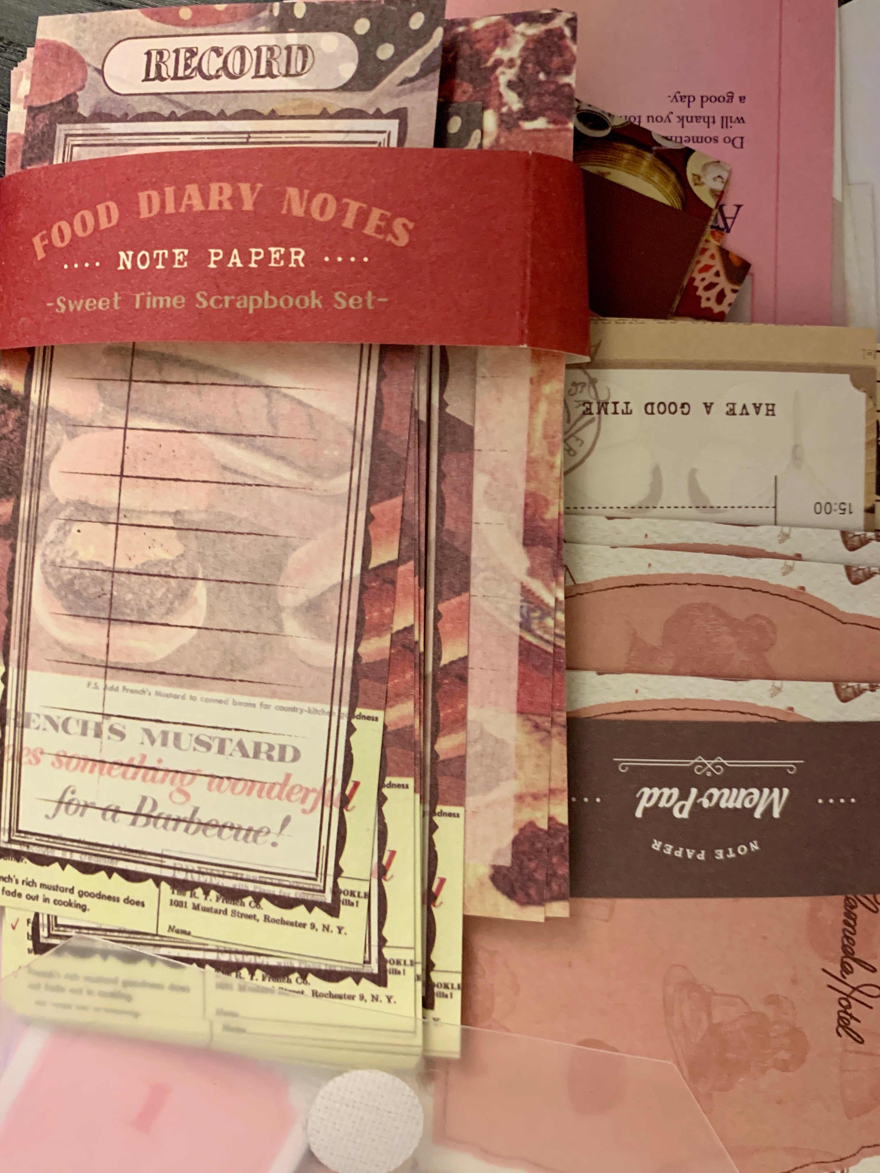 Draupnir Vintage Aesthetic Scrapbook Decorative Paper Kit - photo 4