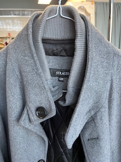 Strauss Men’s Grey Jacket/Coat, Size 42R, Dry Cleaned - photo 3