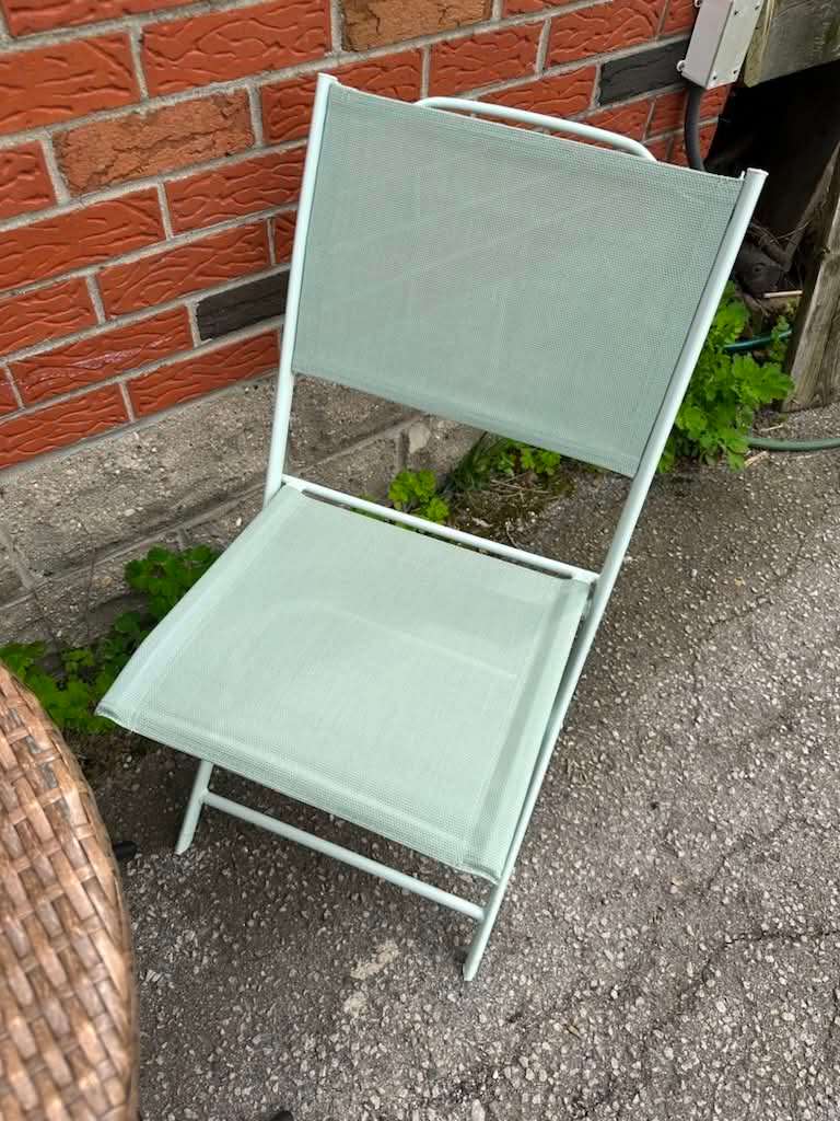 Round Wicker Patio Table with Two Folding Chairs - photo 3