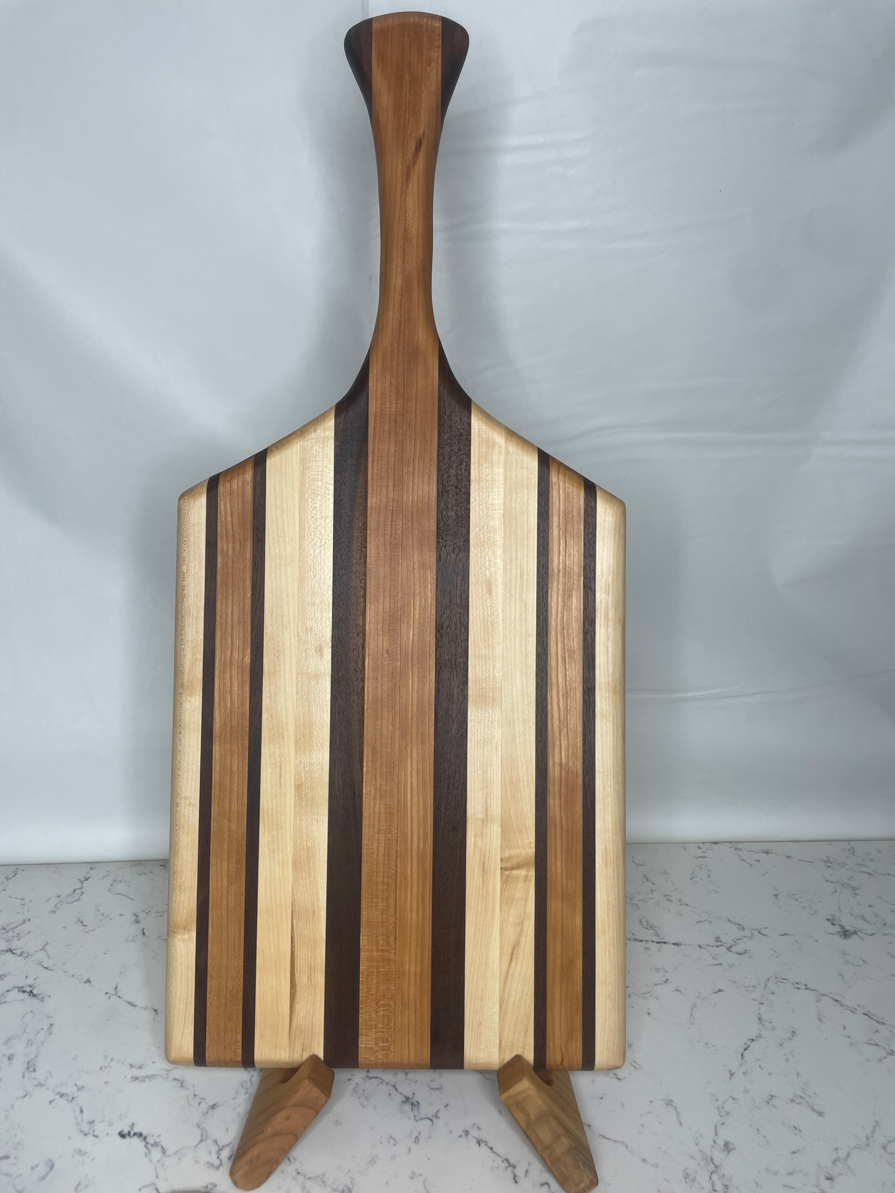Canoe Paddle Edge-Grain Cutting Board