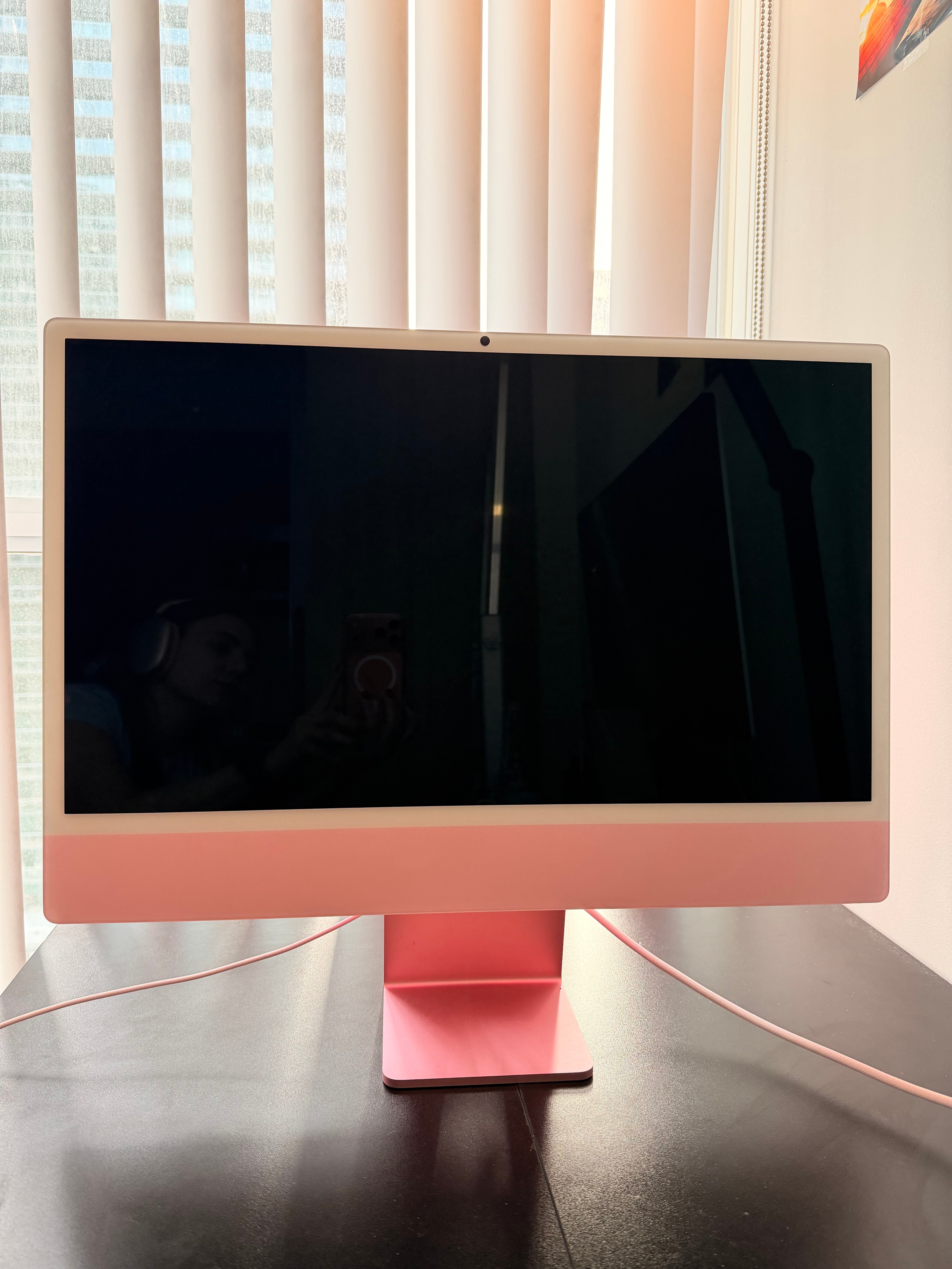 iMac 24" M4 — 24GB RAM / 512GB SSD) — Like New w/ Box - photo 2