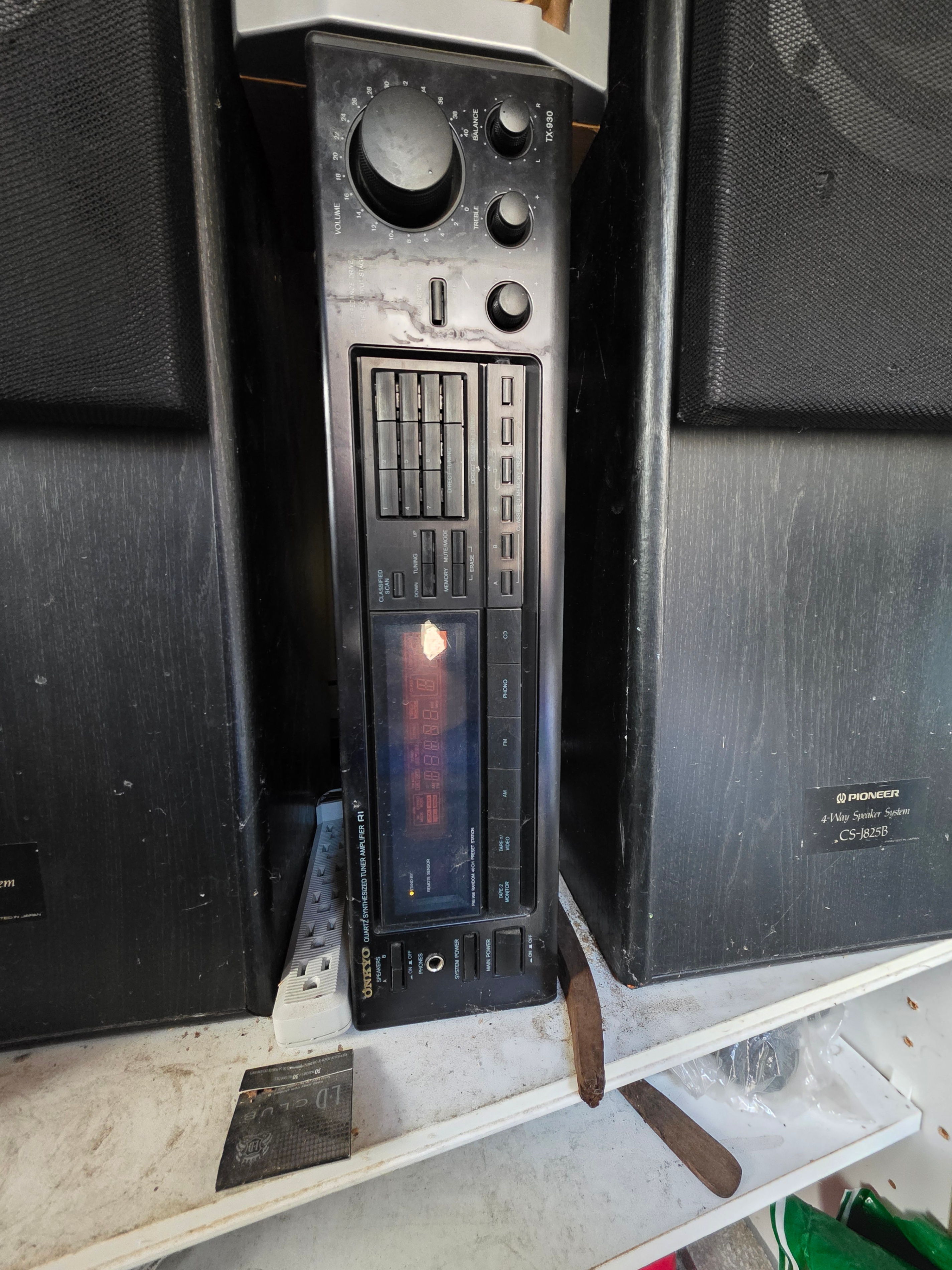 Onkyo amplifier,stereo,Pioneer CS-J825B 4-Way Speaker,garage kit - photo 2