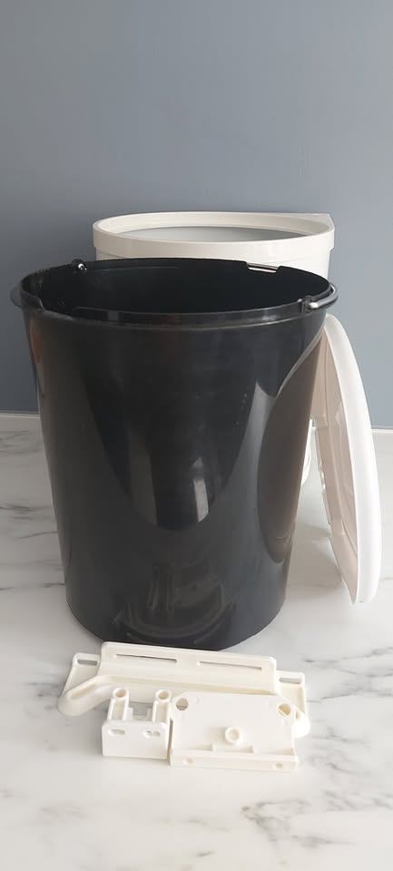 Trash Master Waste Bin - White, 10 Quart - photo 4