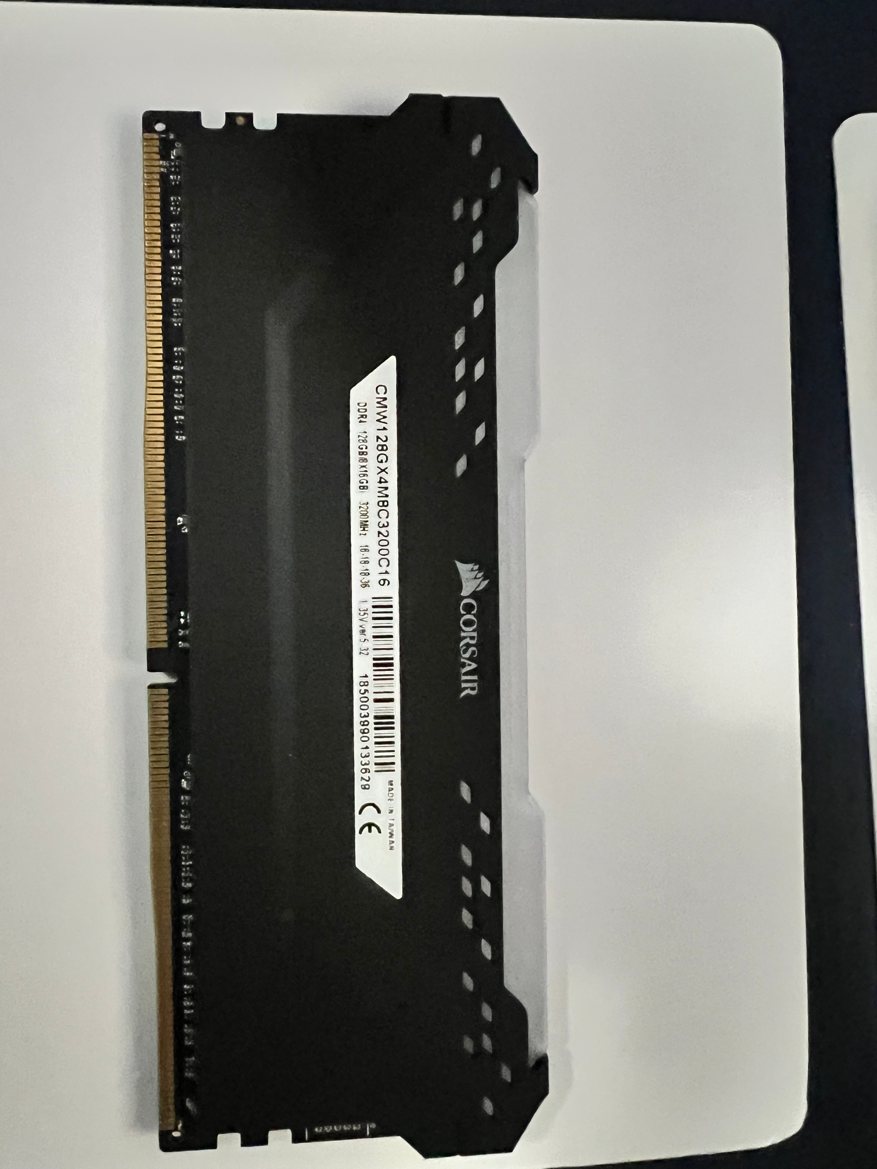 Corsair Vengeance RGB Pro 128GB - photo 4