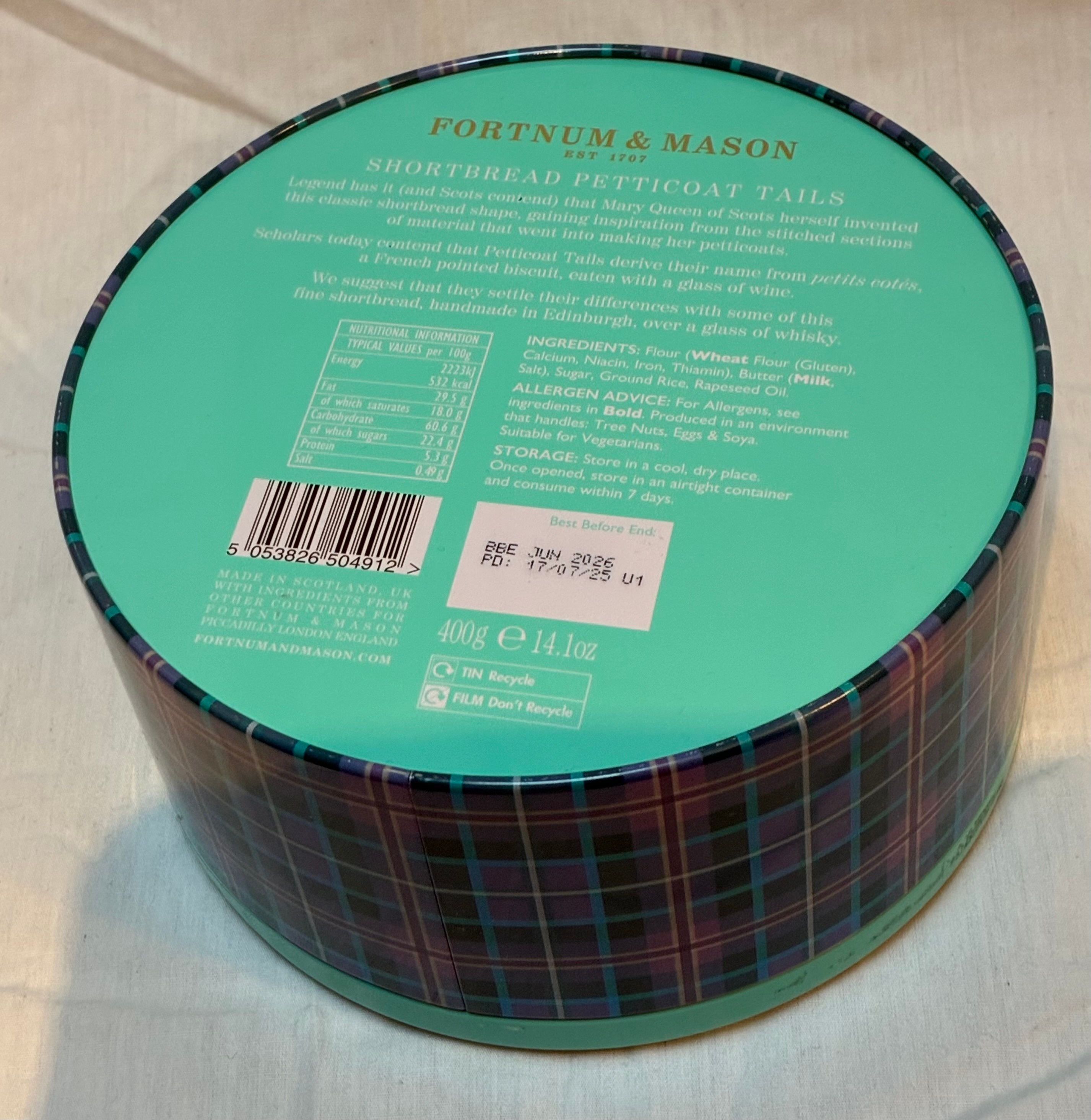 Fortnum and Mason Empty Shortbread Petticoat Tails Tartan Tin - photo 4