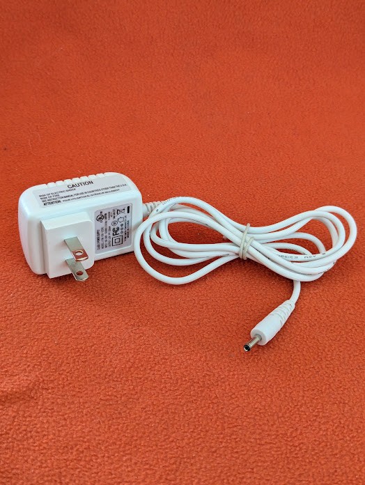 Power adapter, charging cable LY06-050-0250U