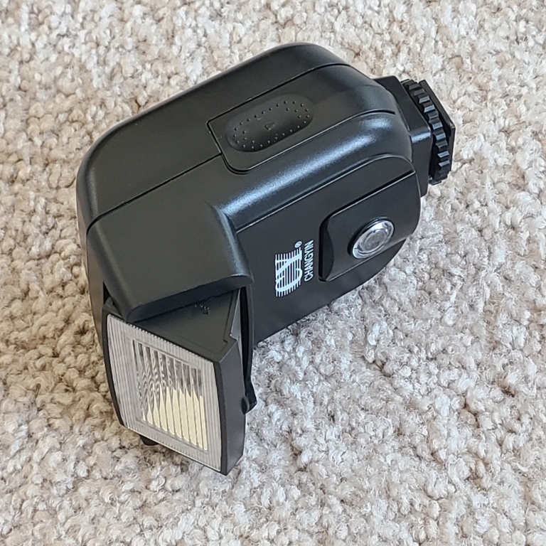 YinYan CY-20 Mini Flash Universal Speedlite - photo 3
