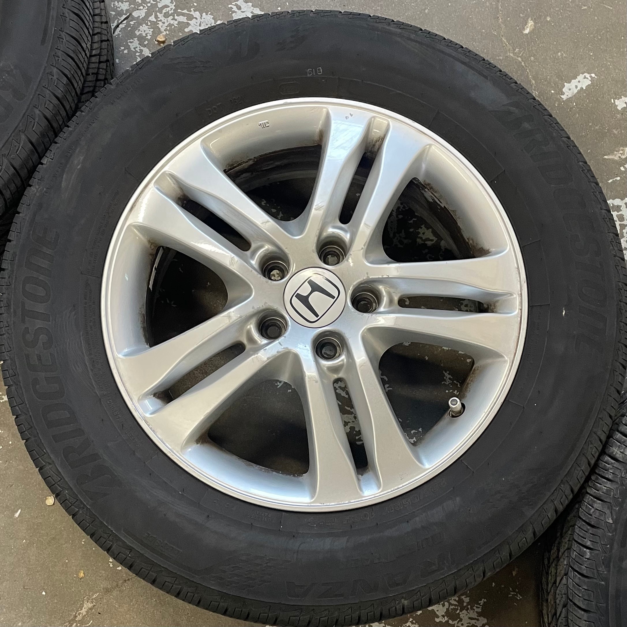 17 Inch Wheel & Tire Package Honda CRV - photo 3
