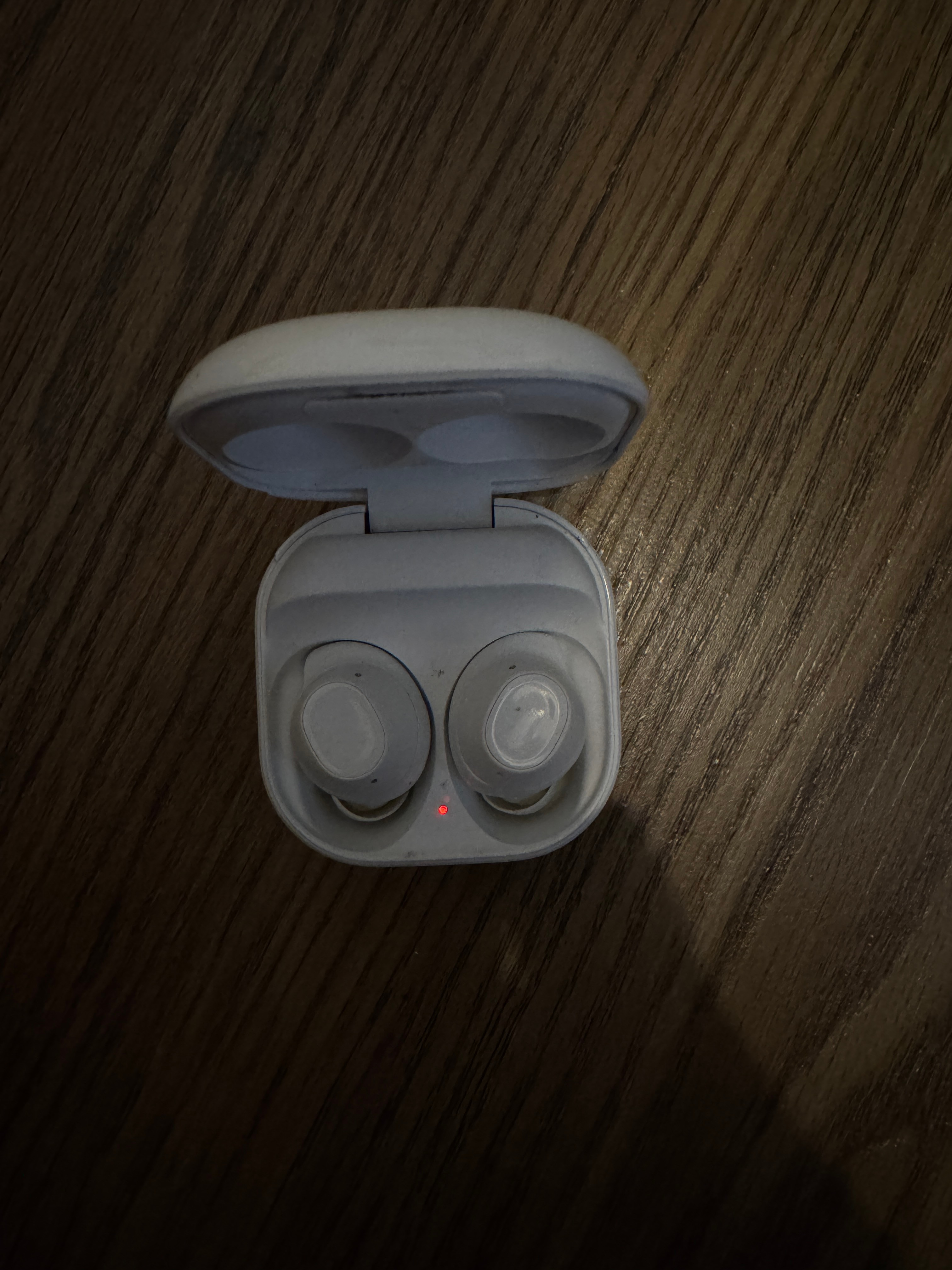 Samsung Galaxy Wireless Earbuds with Charging Case - photo 2