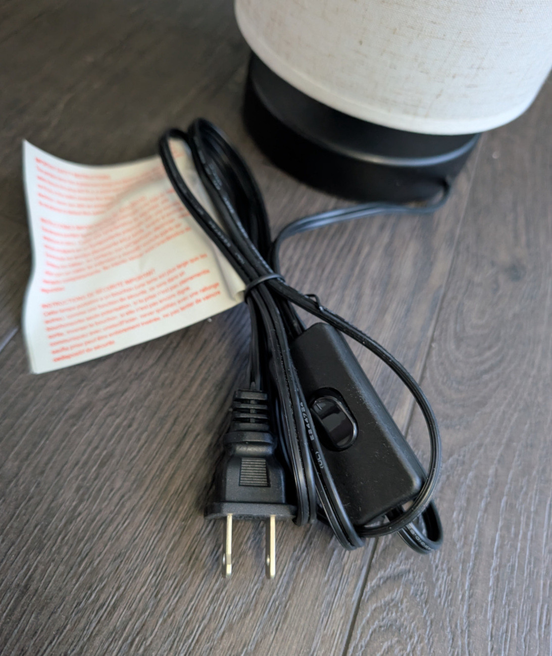 Desk lamp w/bulb included - photo 2