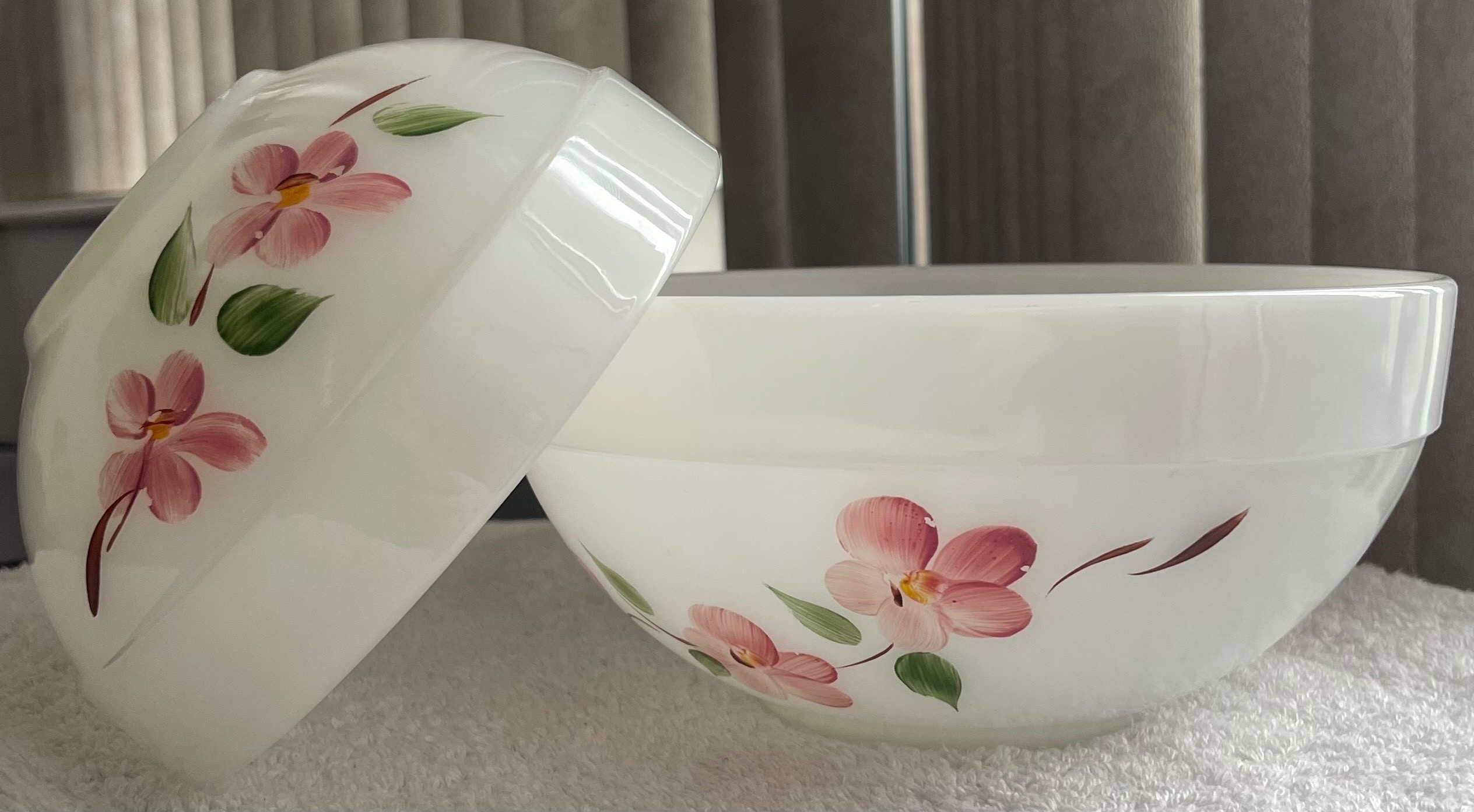 2 Vintage Hand-Painted Fire-King "Gay Fad" Nesting Bowls