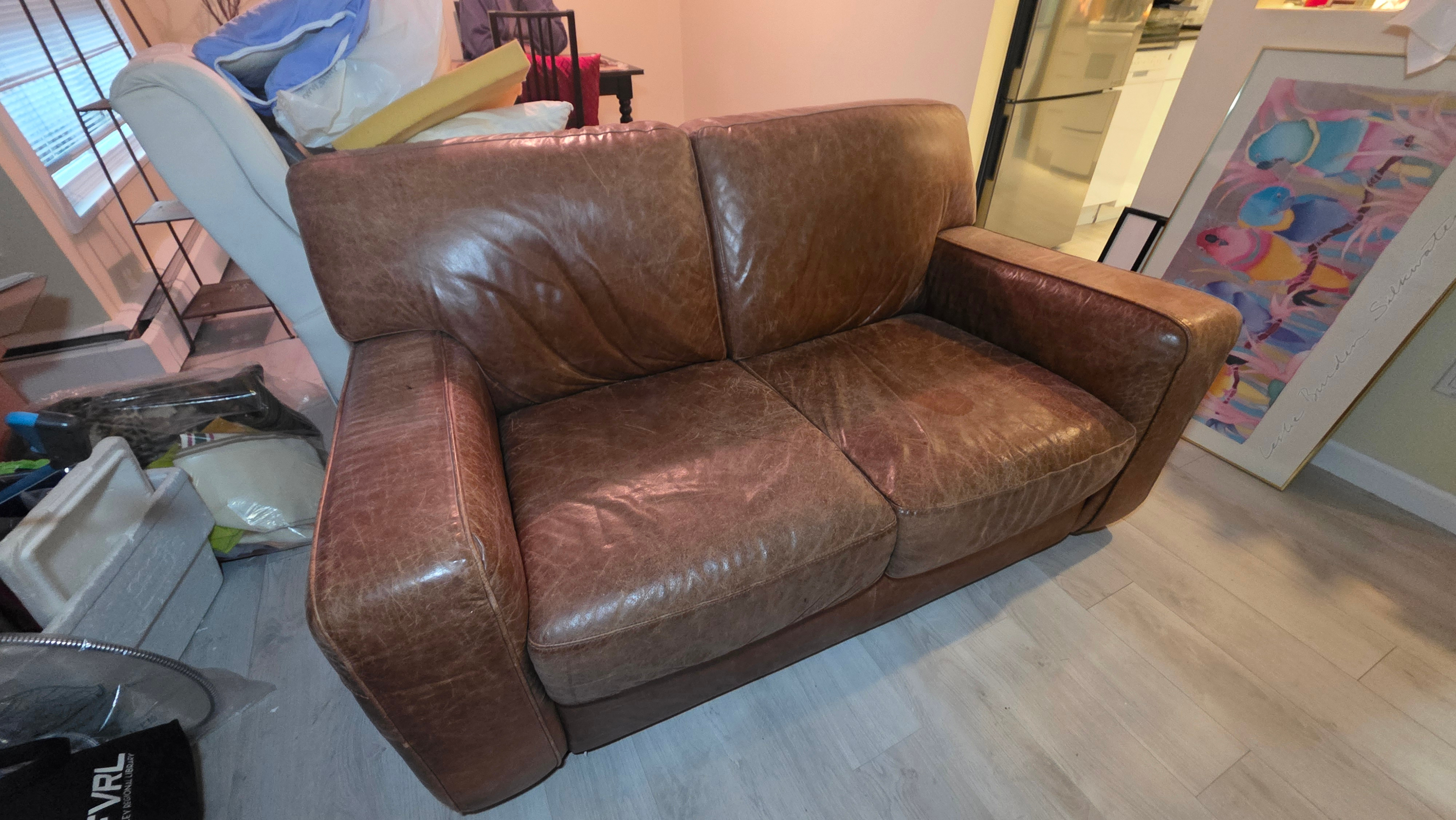 Vintage Distressed Brown Leather Loveseat – Deep Seating Comfort - photo 2