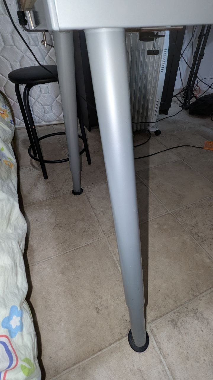 Adjustable Desk - photo 2