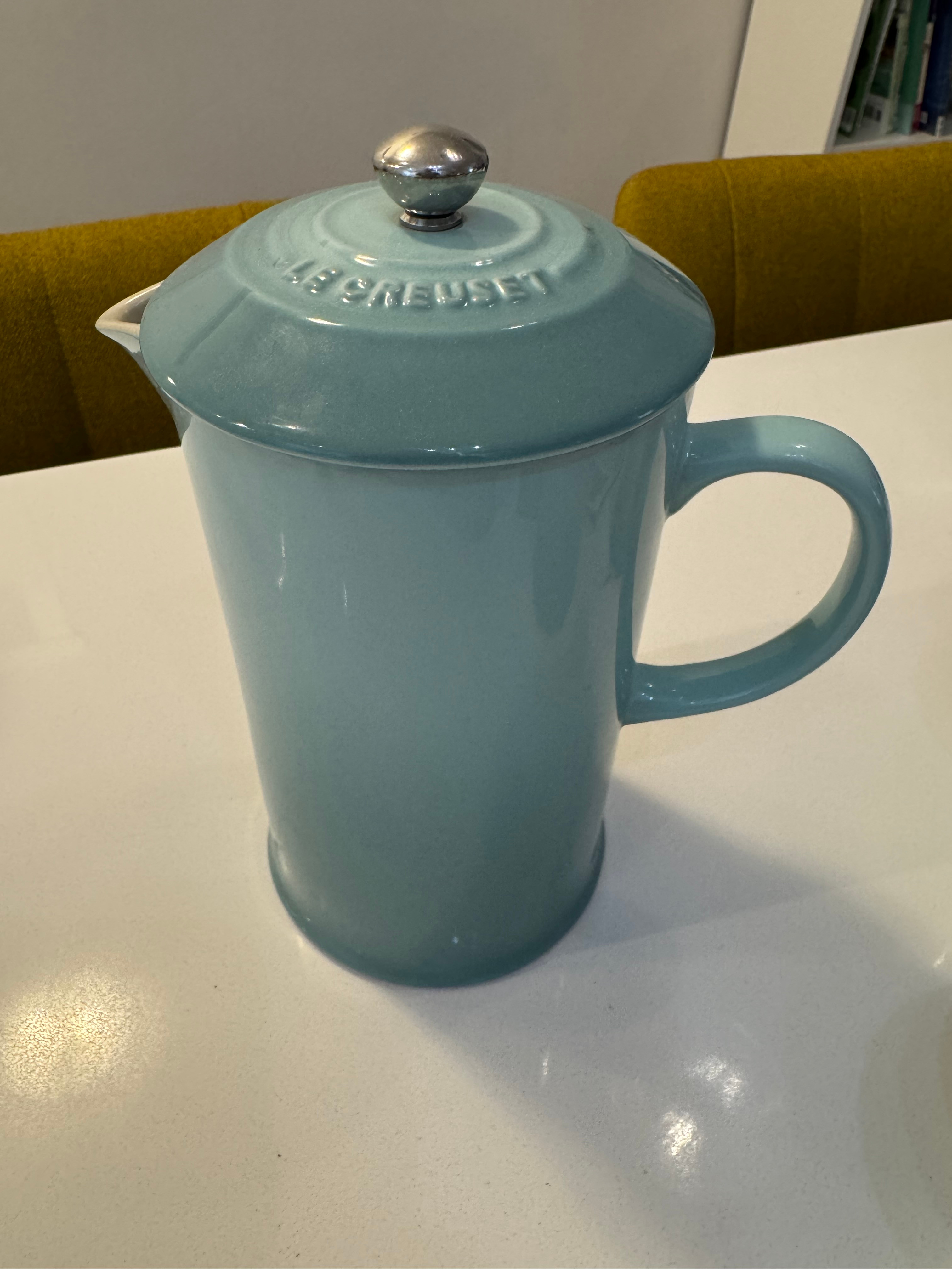 Le Creuset French Press with 4 Mugs Set - photo 2