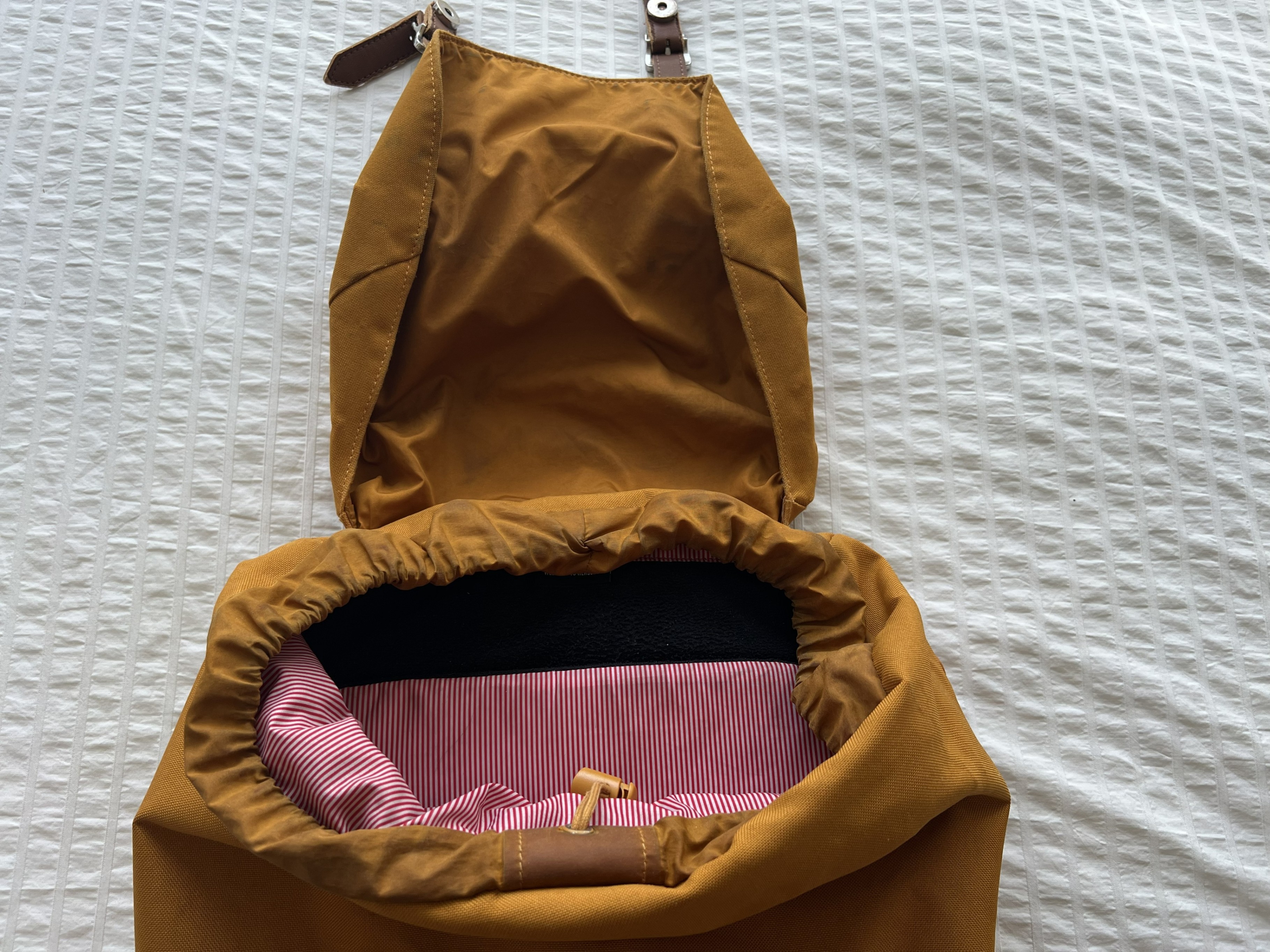 Herschel "Little America" Backpack (25L) - photo 2