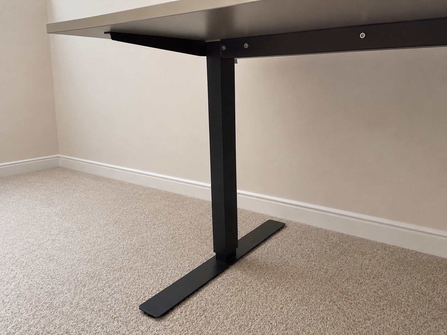 IKEA TROTTEN Sit/Stand Desk – Like New – 160x80 cm - photo 3