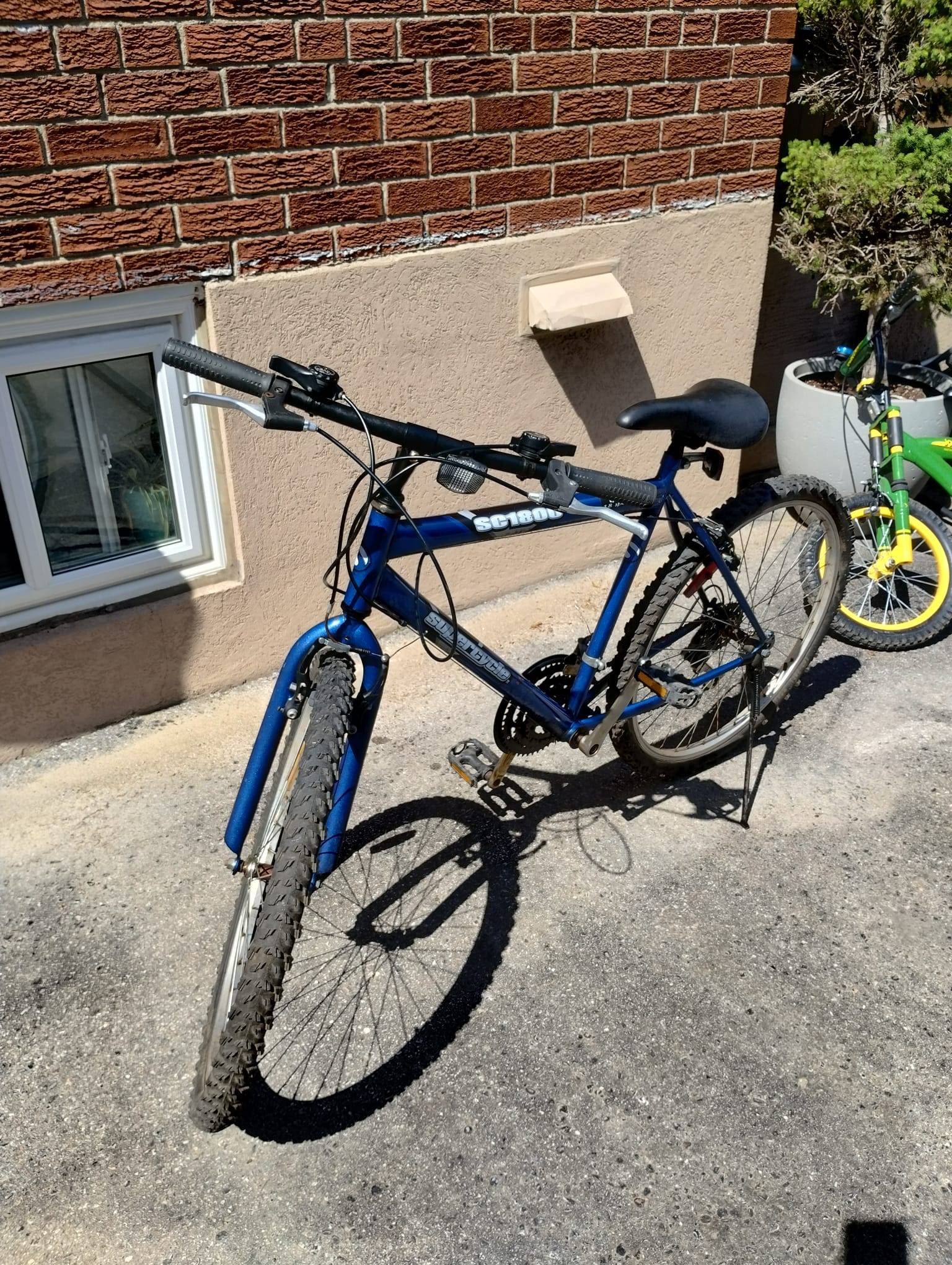 Adult 26" Supercycle Mountain Bike SC1800 Sport MTB - 18 Speed - photo 2