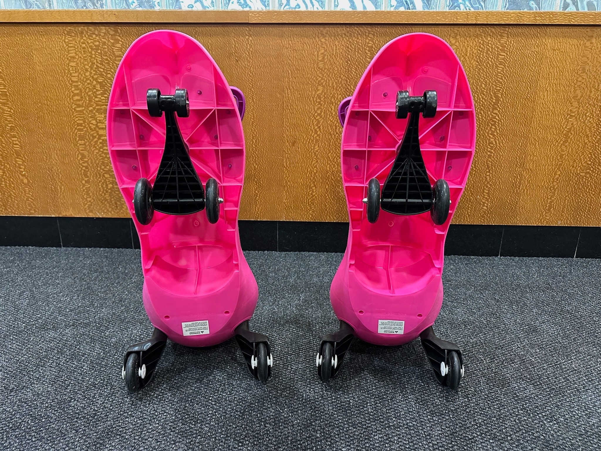 PlaSmart PlasmaCars - Like New - photo 4