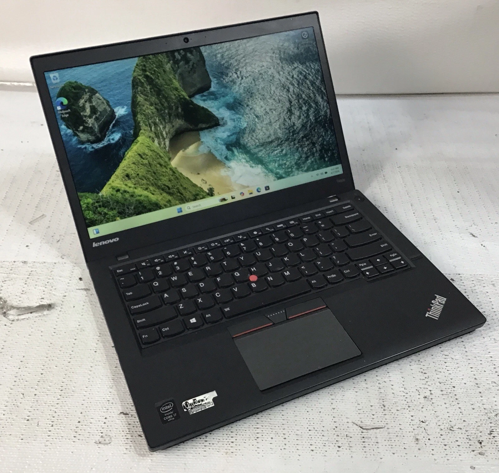 Lenovo T450s laptop i5, Windows 11 Pro and Microsoft Office
