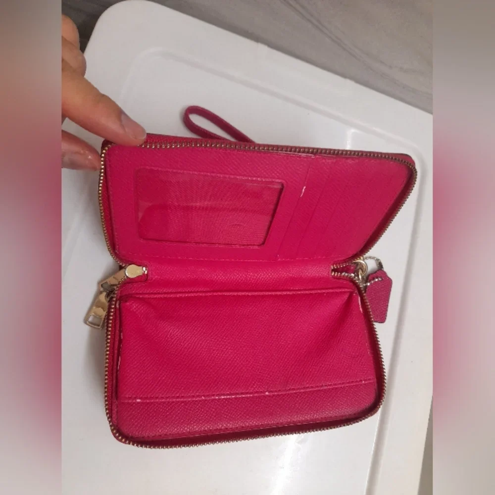 Coach Pink Zip Wallet Wristlet - photo 2