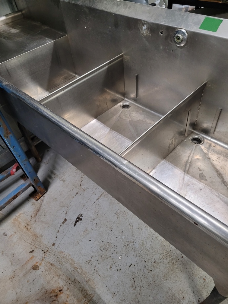 Ex Large Commercial 3 Compartment Stainless Sink w Drainboards - photo 5
