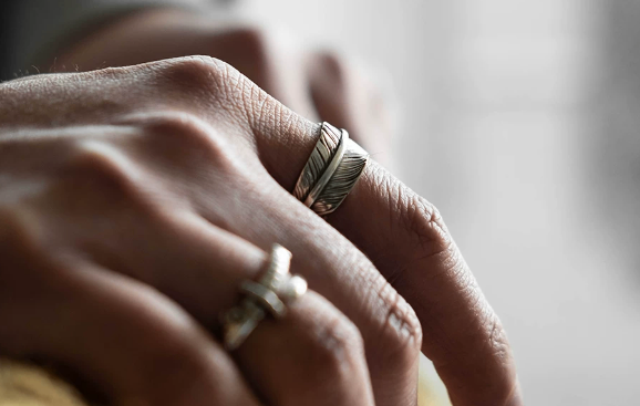 Silver Feather Ring