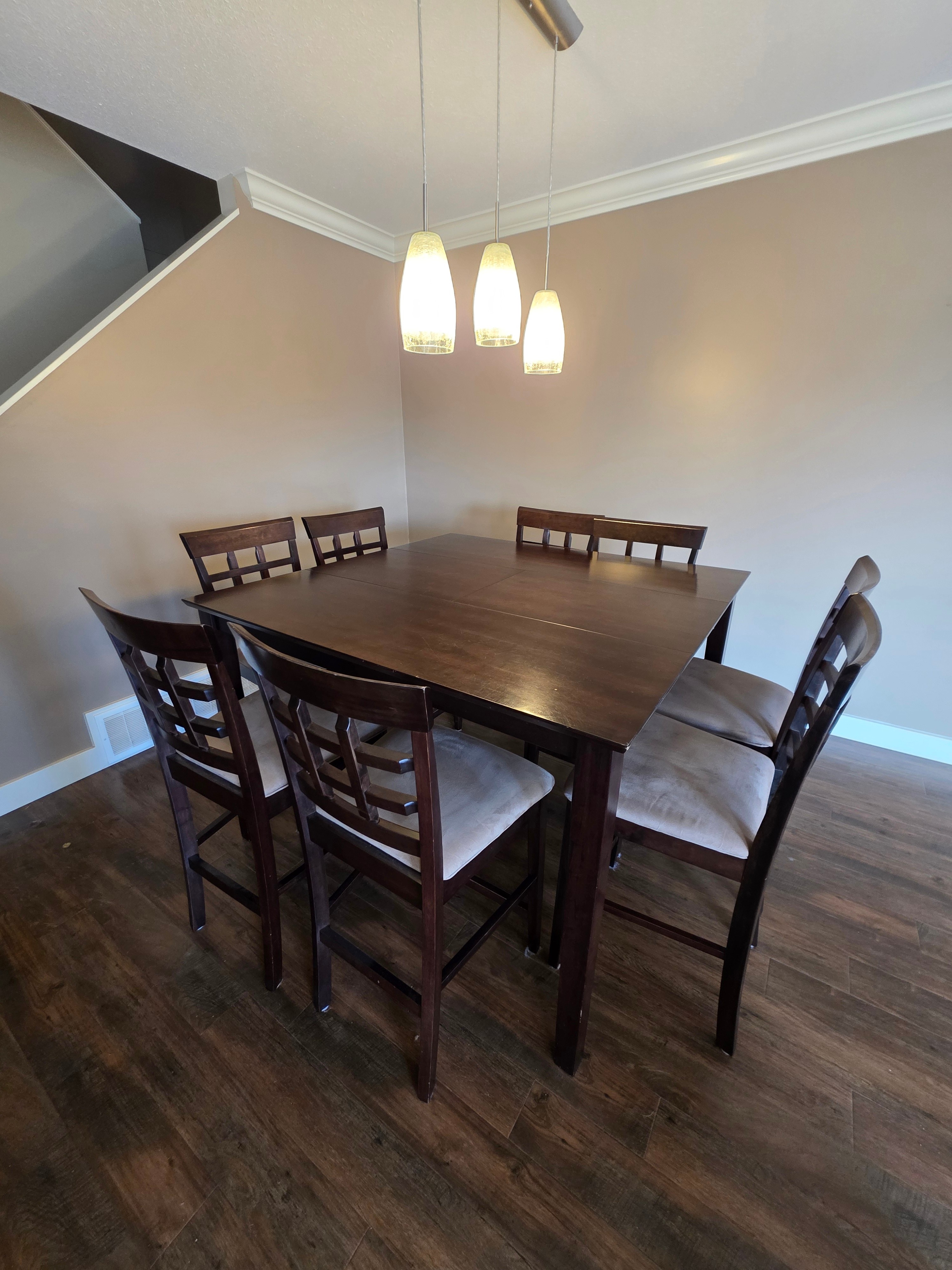 ✨ Espresso Brown Counter + 8 bar Dining Chairs / Bar Stools ✨