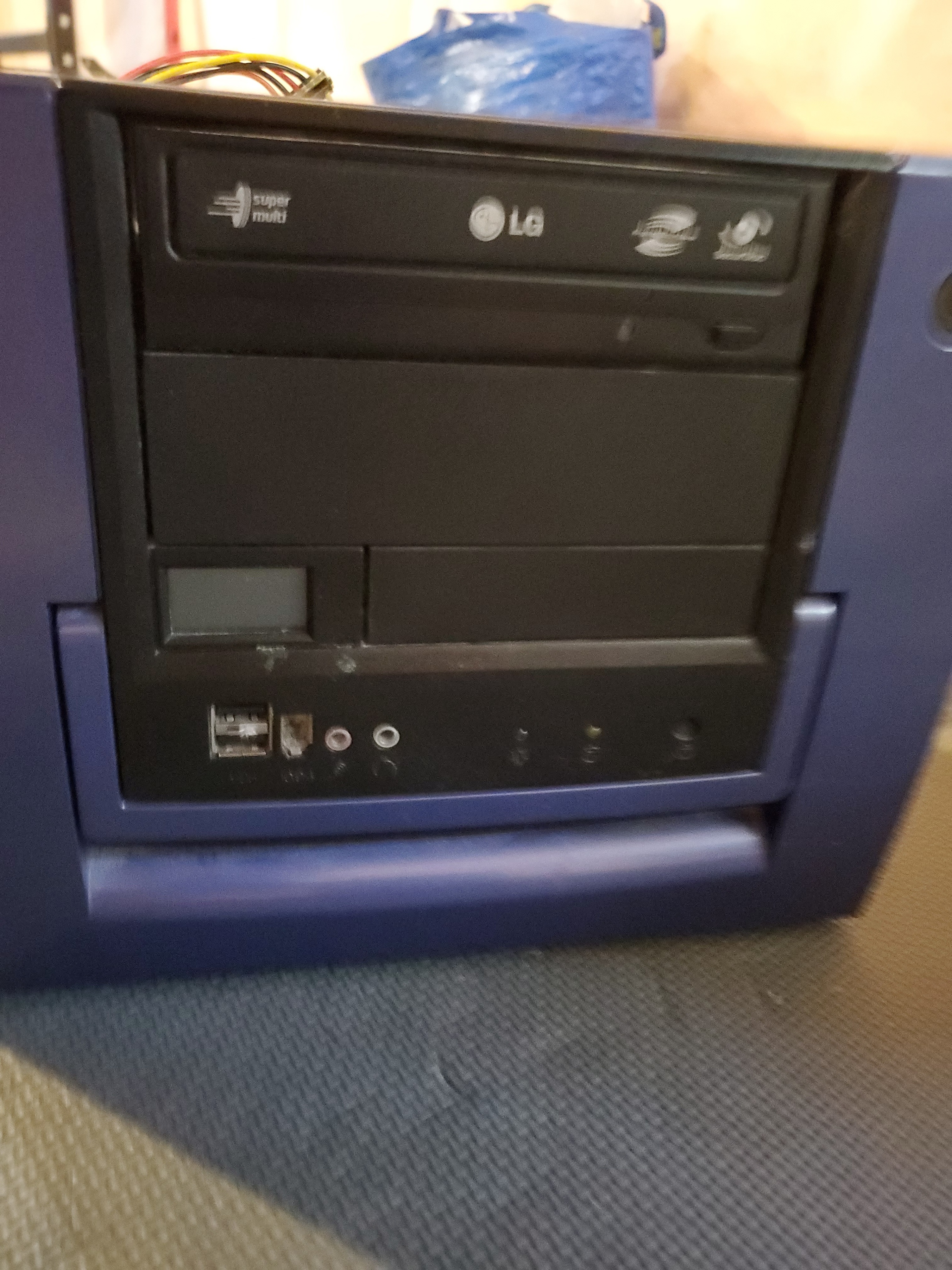 Custom-built old Desktop PC for music production - photo 3