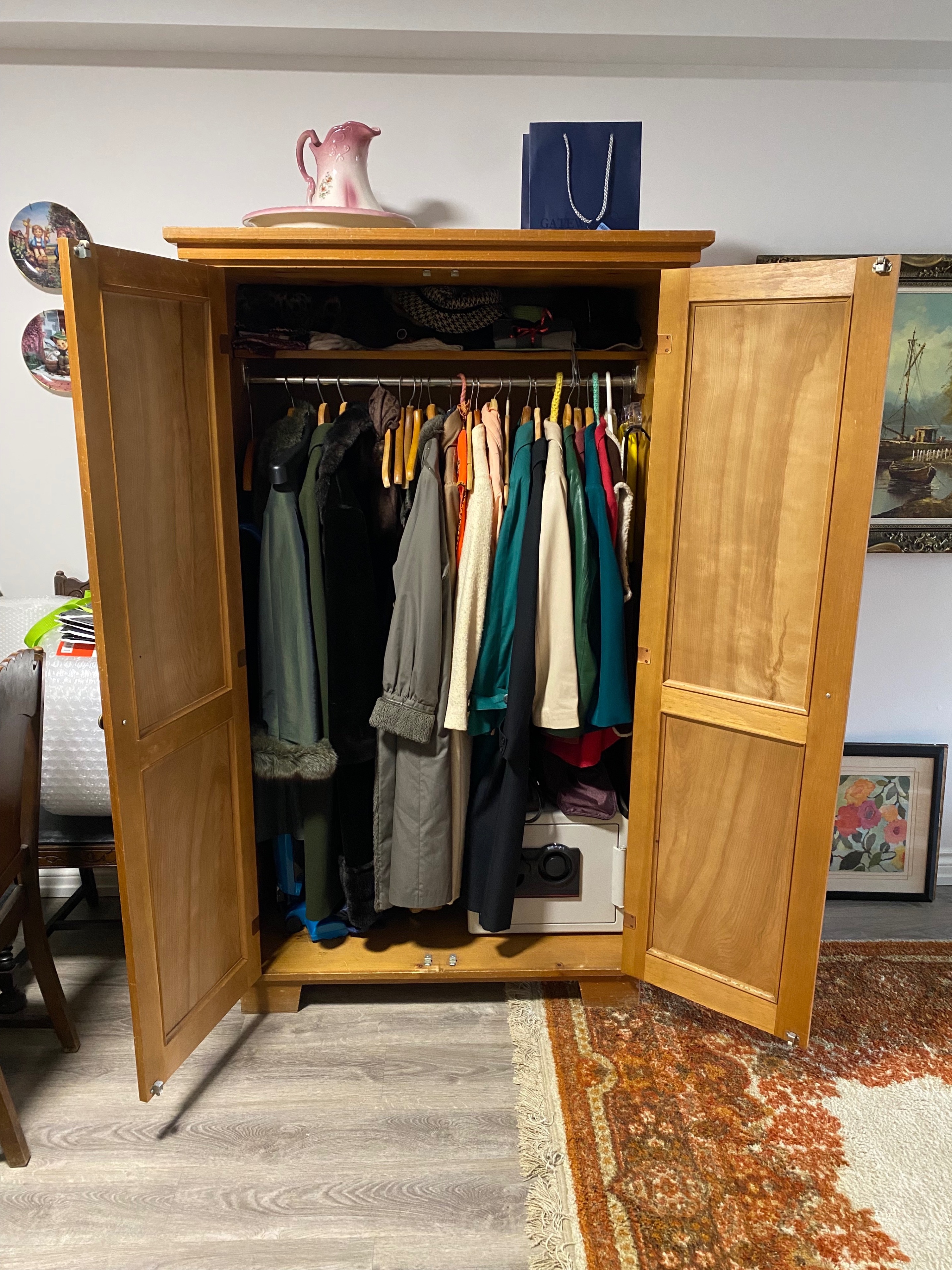 Pine Wardrobe - photo 3