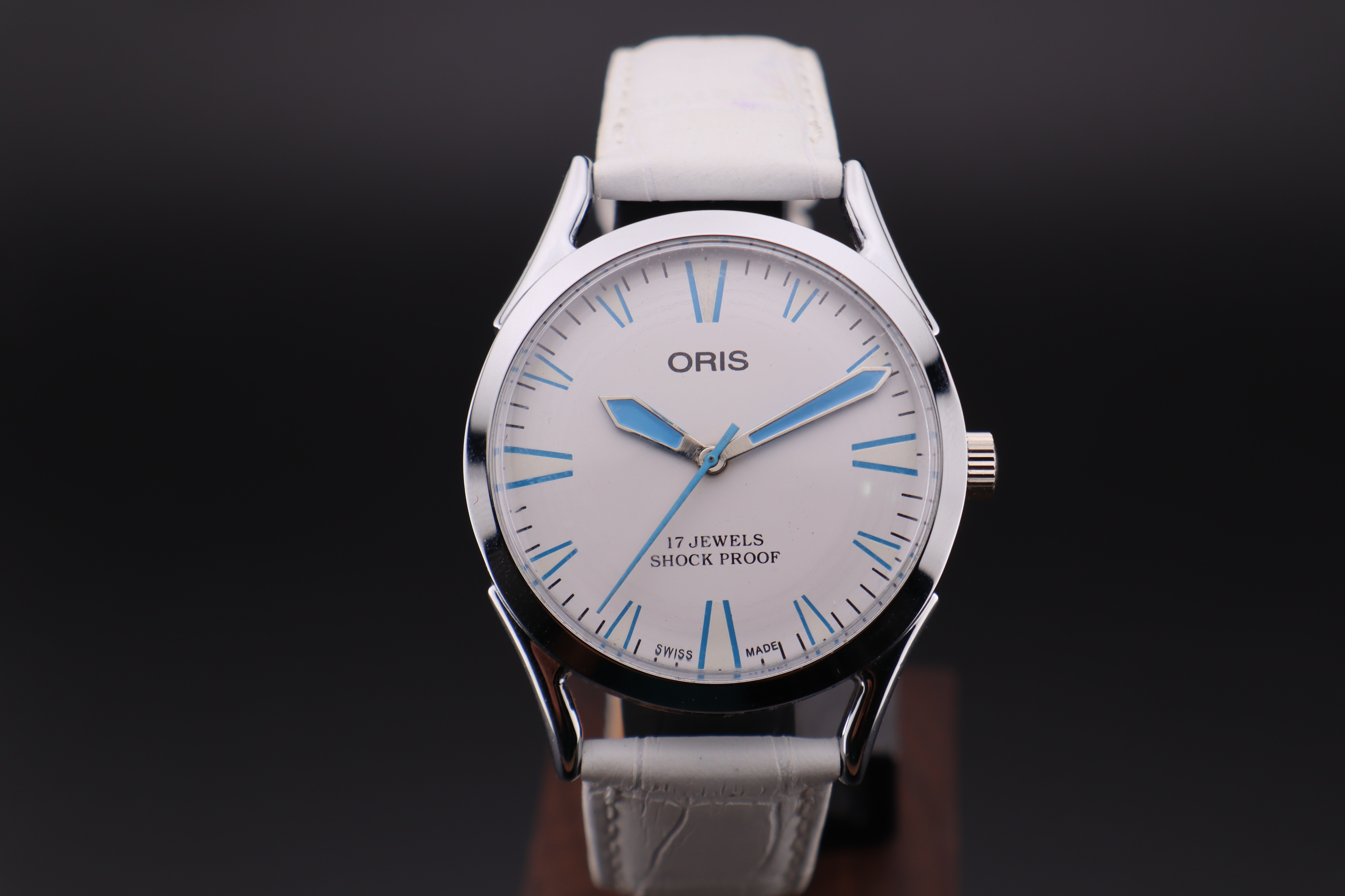 Vintage Oris Swiss ST-96 Hand Wind Mechanical Men's Watch - photo 2