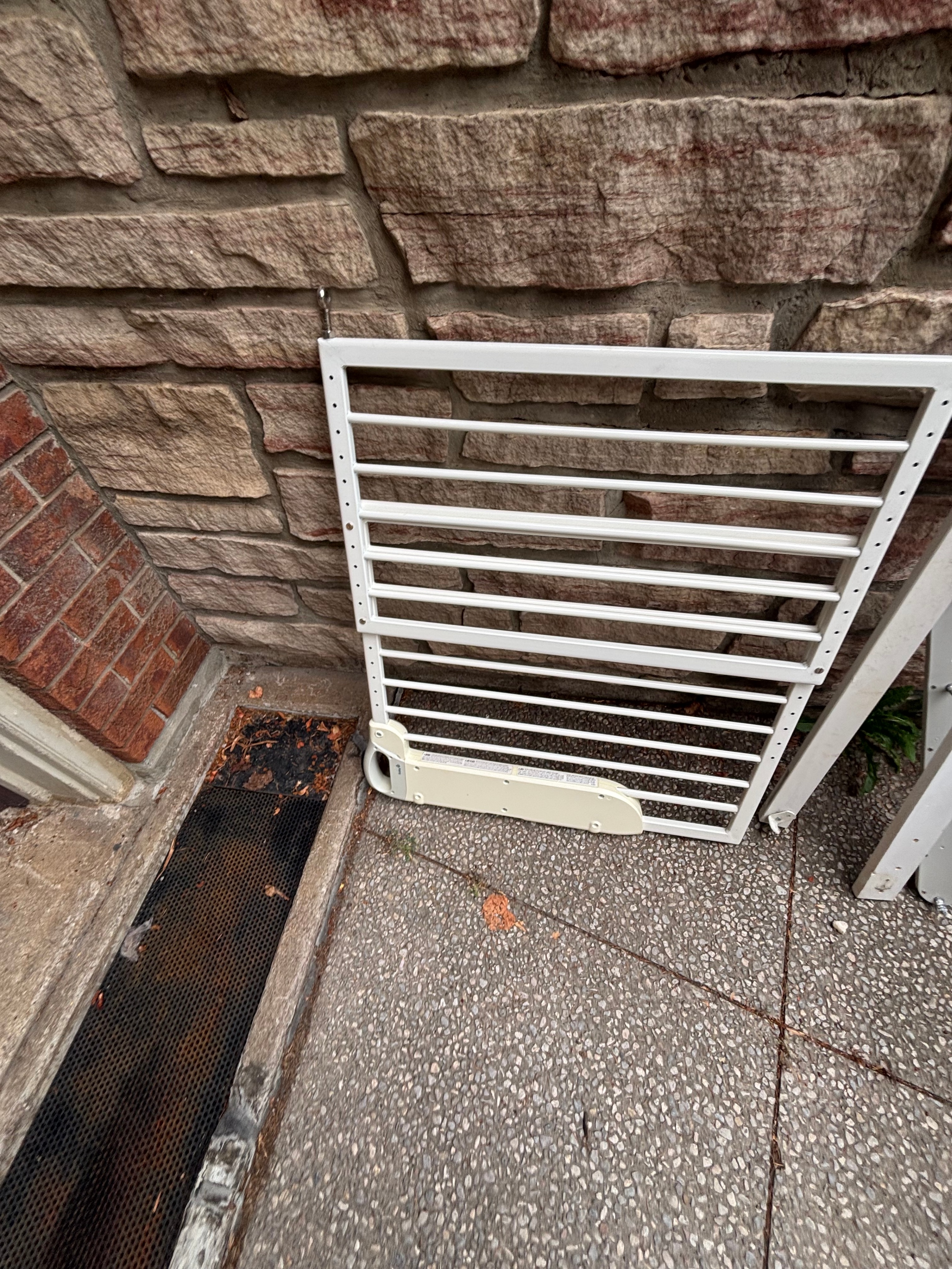 Metalic gates - photo 2