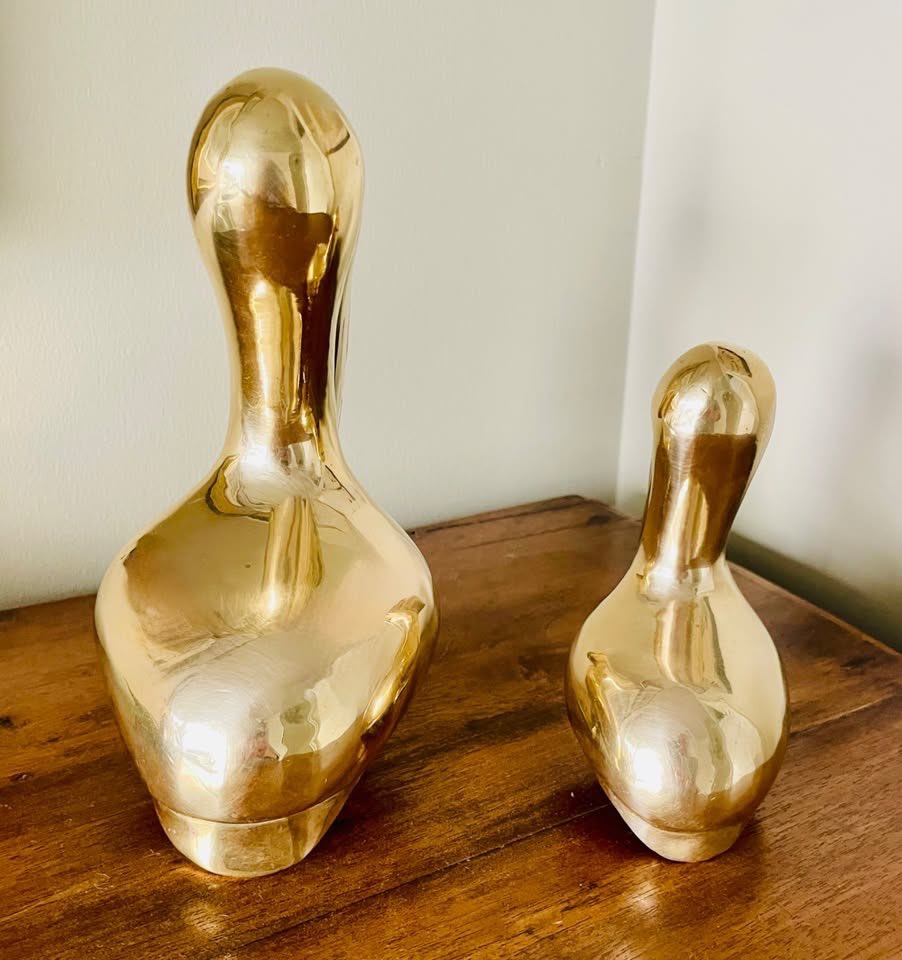 Polished Solid Brass Pelican Sculptures – Mid Century Pair - photo 4