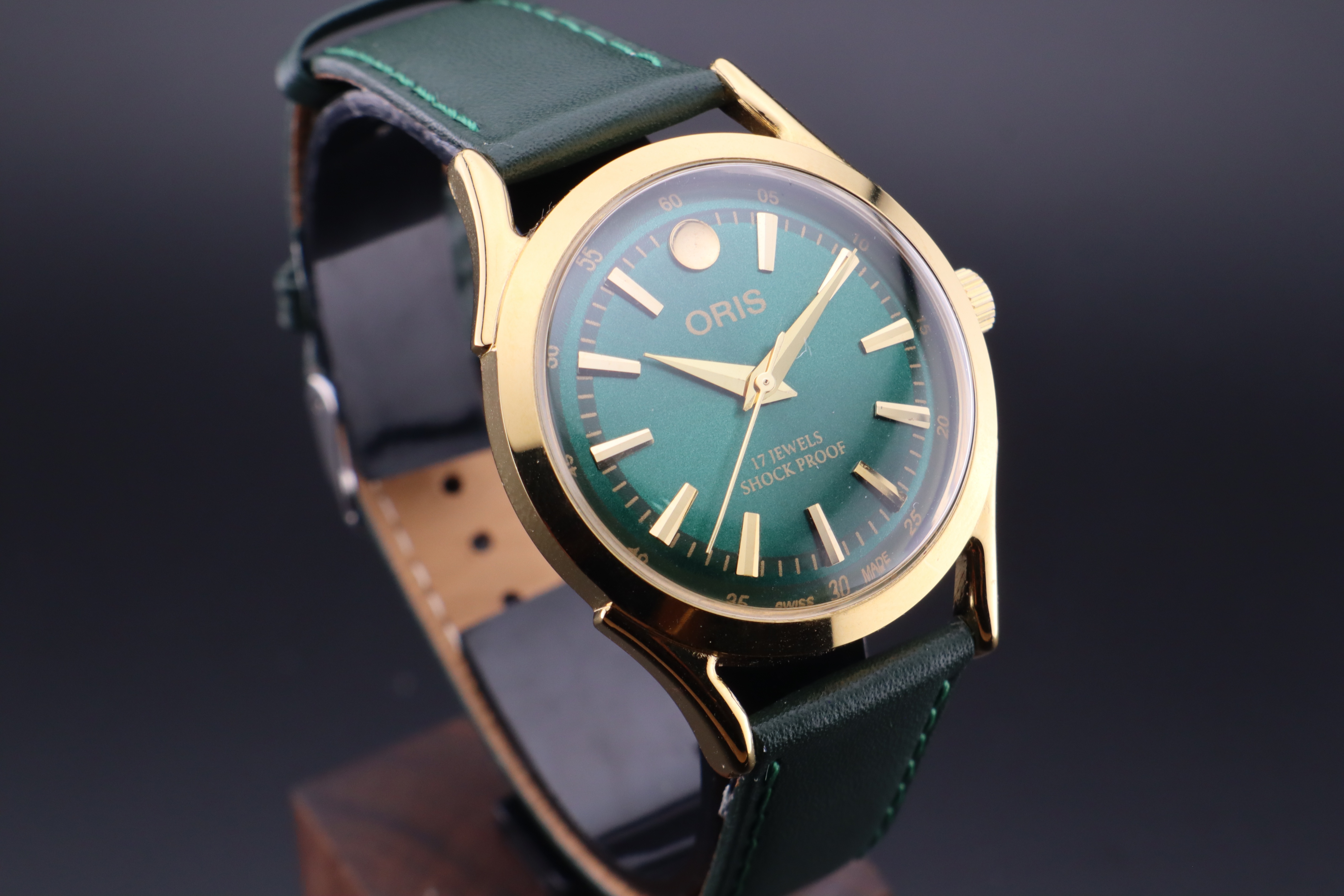 Vintage Oris Swiss ST-96 Hand Wind Mechanical Men's Watch