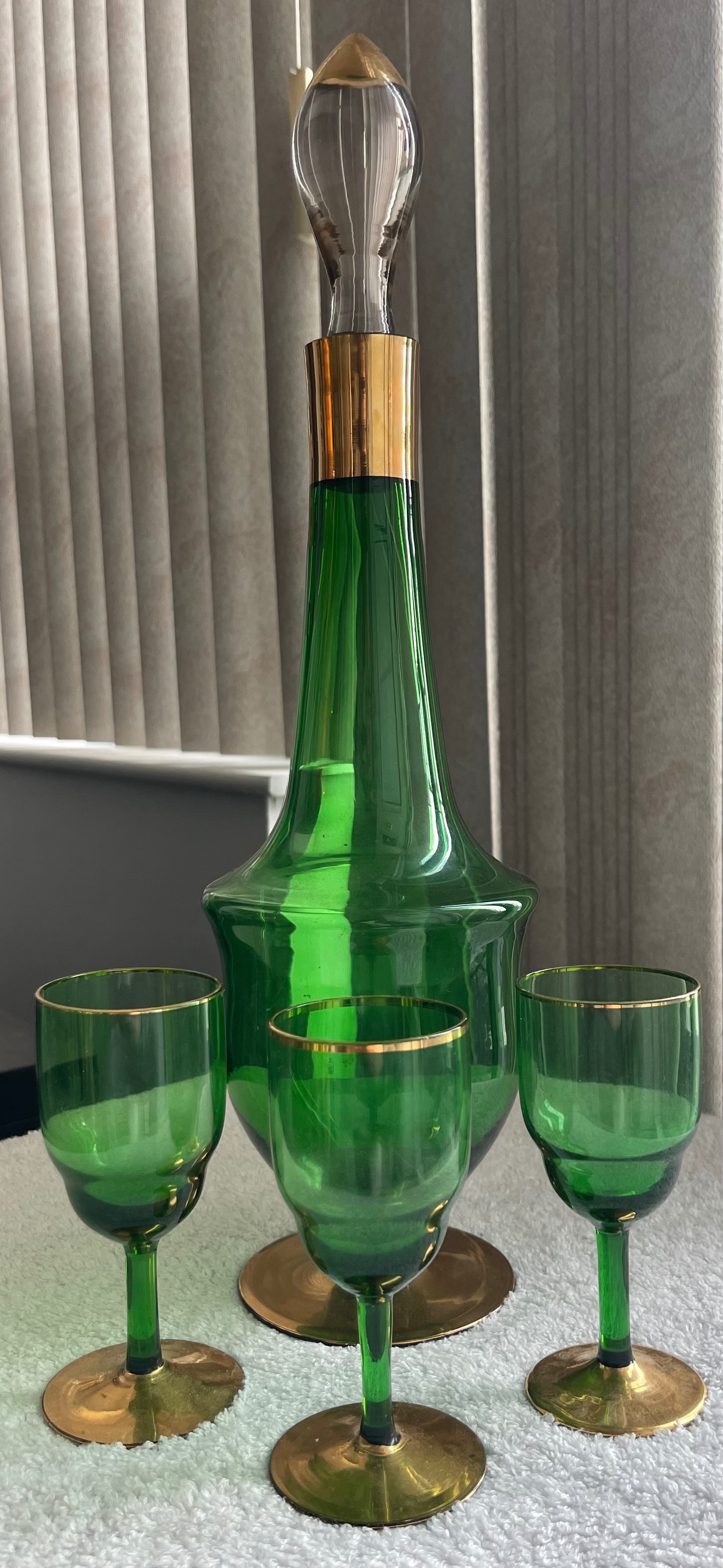 Emerald Green & Gold Decanter + 3 Cordial/Liqueur Glasses