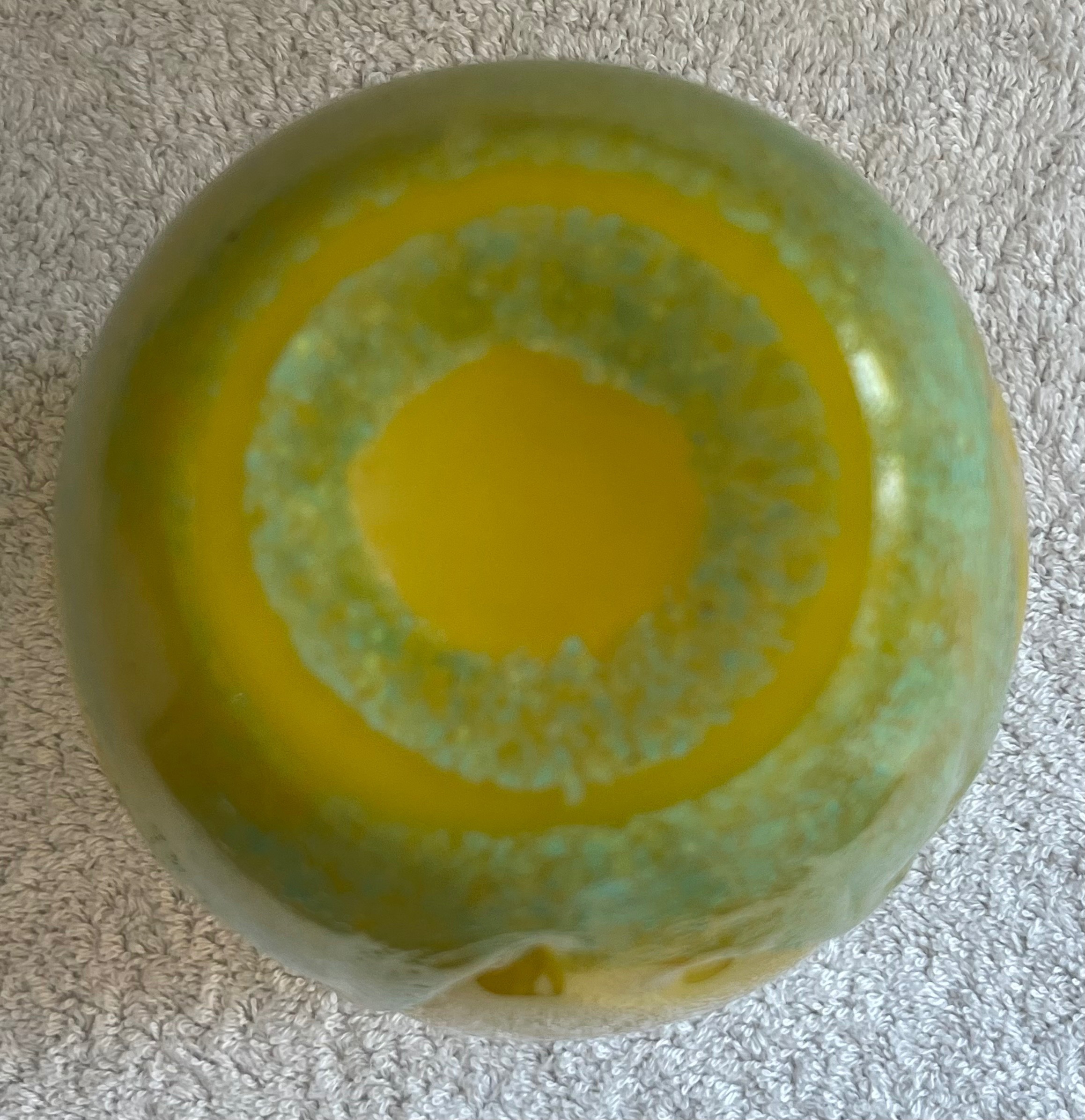 Heavy Vintage Hand-Blown Art Glass Vase (2.4 LBS) - photo 4