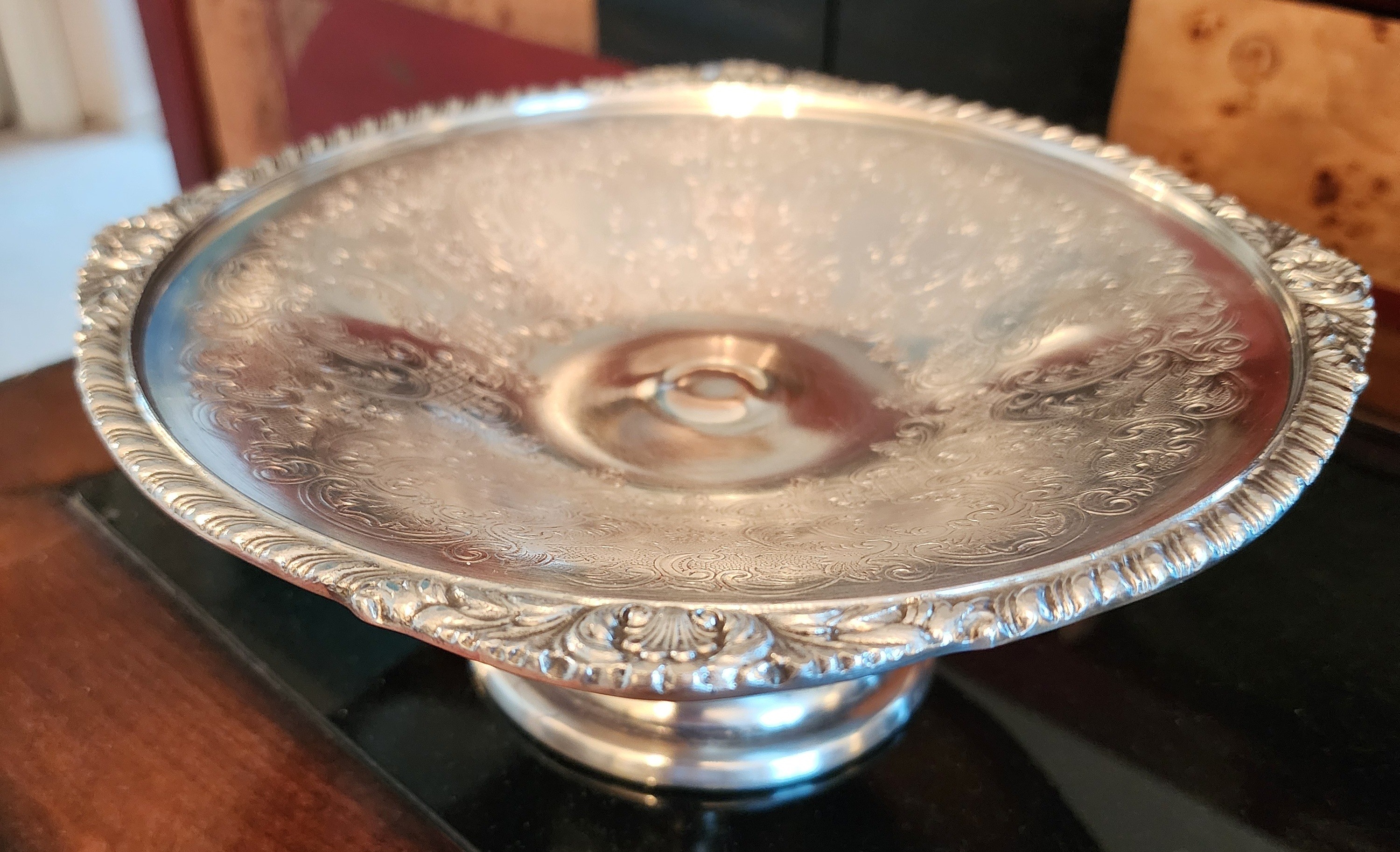 Vintage Silver‑Plated Pedestal Serving Bowl - photo 3