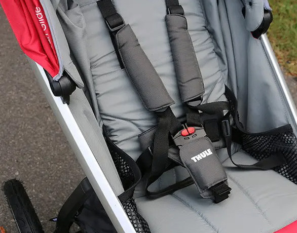 Thule Urban Glide Jogging Stroller - Red - photo 2